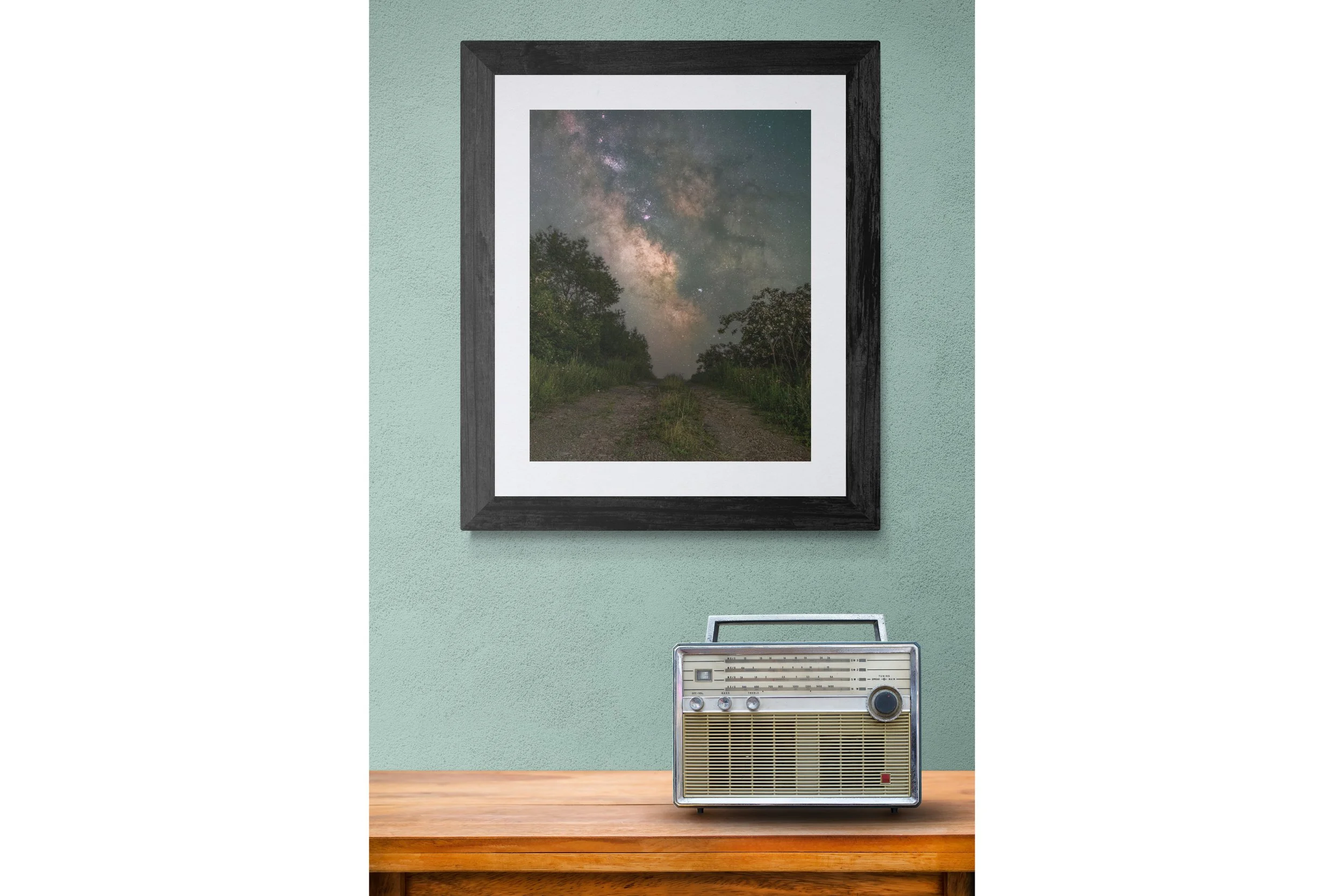 vintage-radio-sitting-on-a-wooden-cabinet_thumbnail copy.jpg