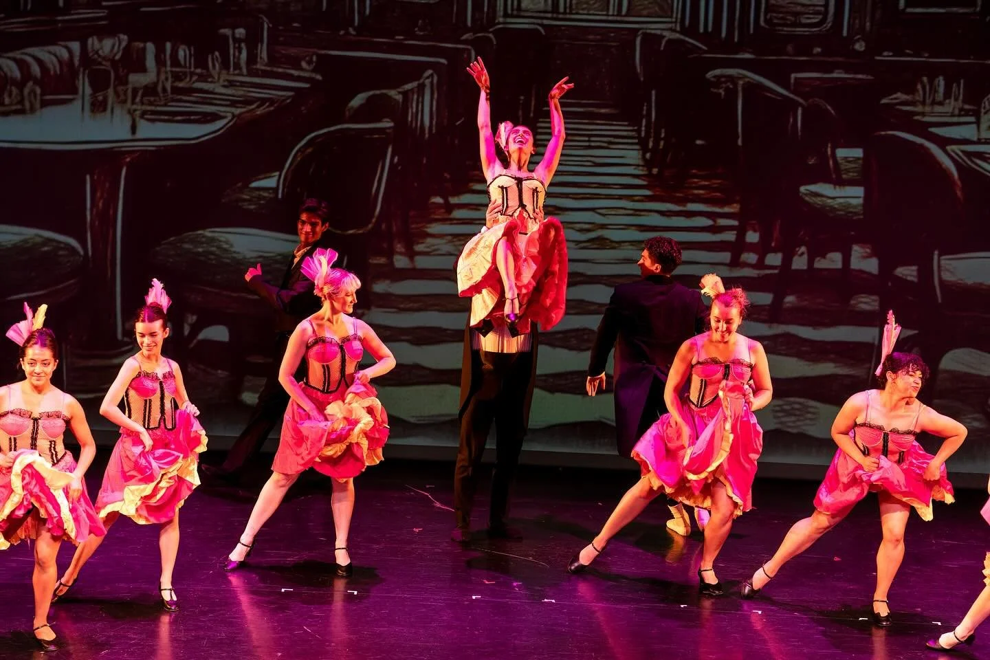 #throwbackthursday for some moments from the Can-Can with our lead can-can dancer @hanzpeddi ! 💃🩰🪶✨

📸: @edie_tyebkhan_photography 

#littlewomenballet #cancan #littlewomen #ballet #charactere #ladance #womensstories