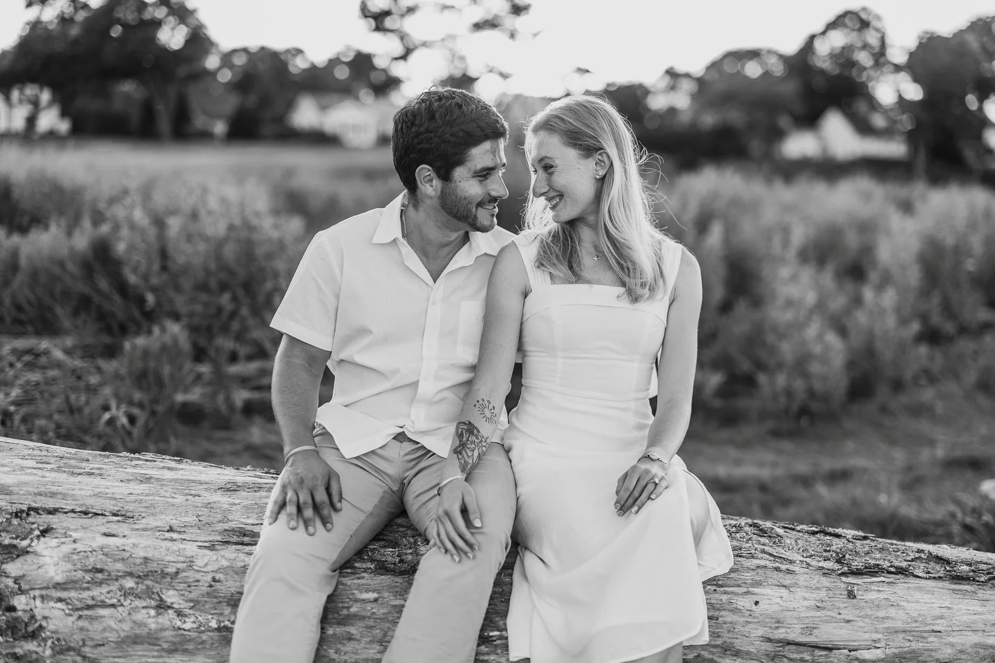 Take me back to golden sunsets by the water 🌅