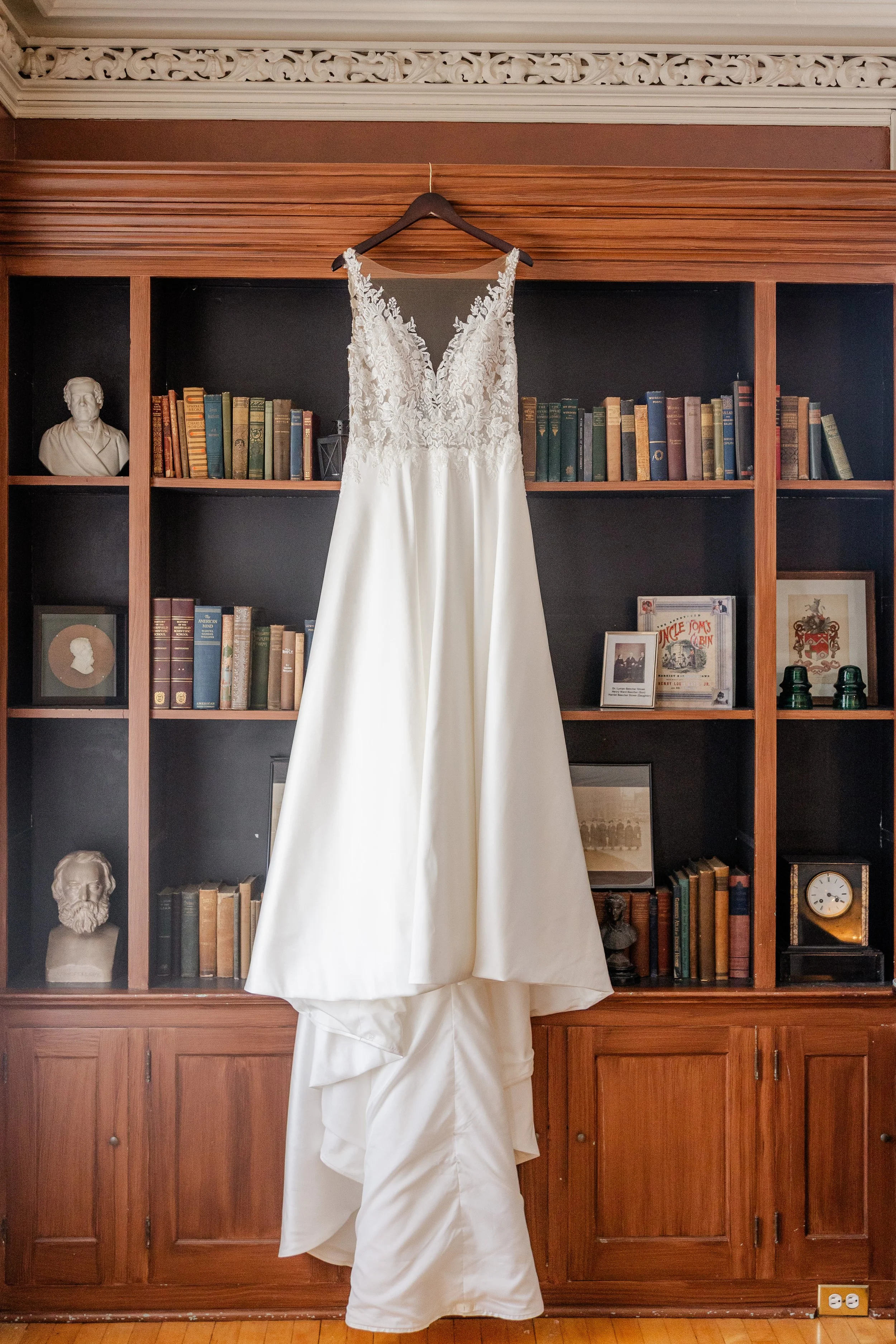 Lindsay & Sam Wedding 2025_10_04-24.jpg