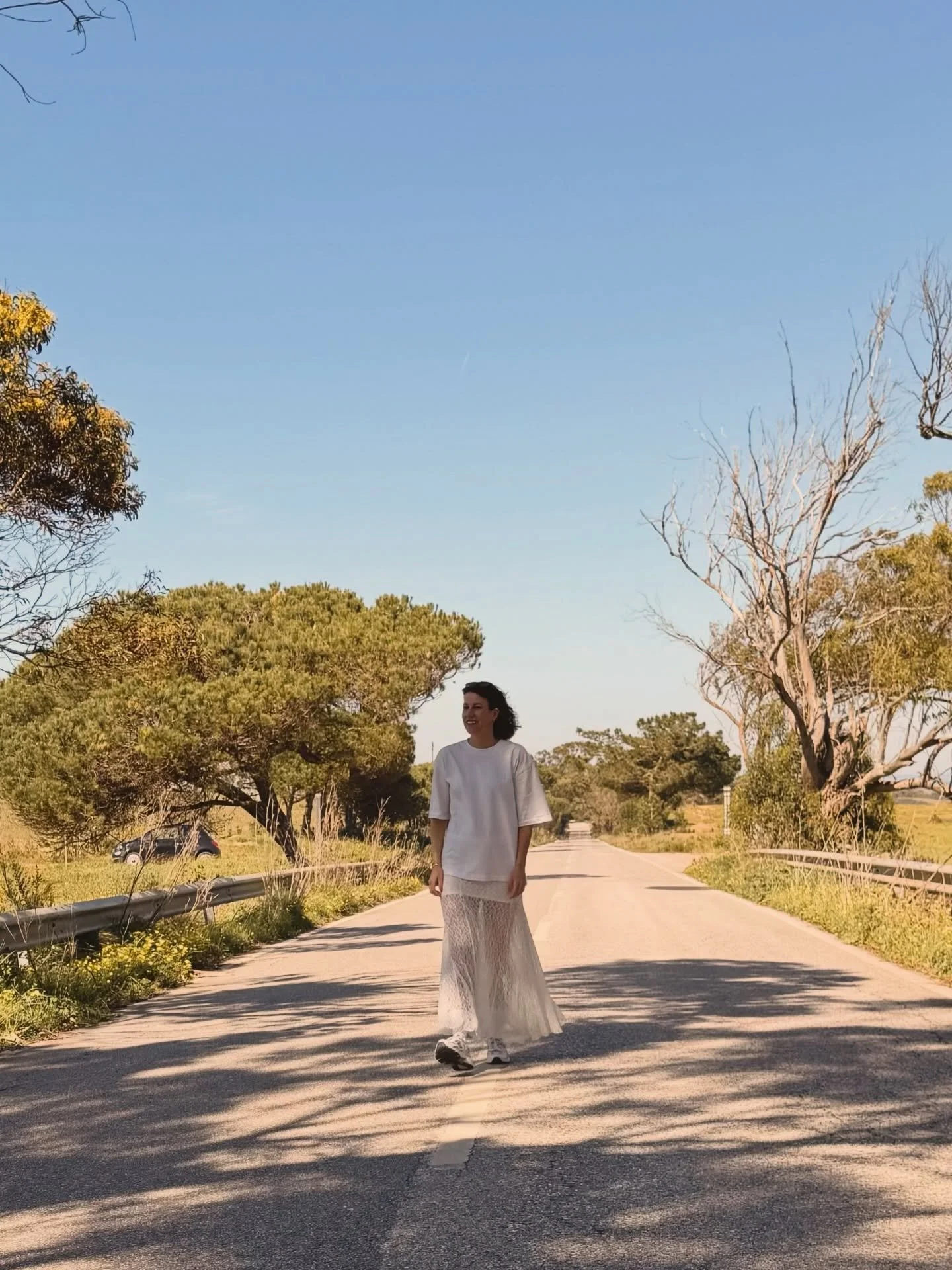 When you can&rsquo;t see the beauty it doesn&rsquo;t mean it has disappeared. Life is quietly creating it all around you and something beautiful is always holding on ✨🫂🩷