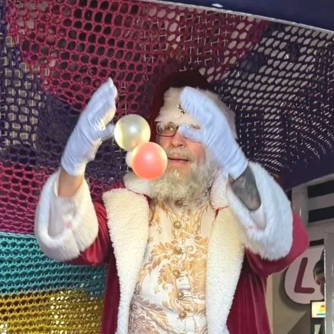 Here comes Santa Claus