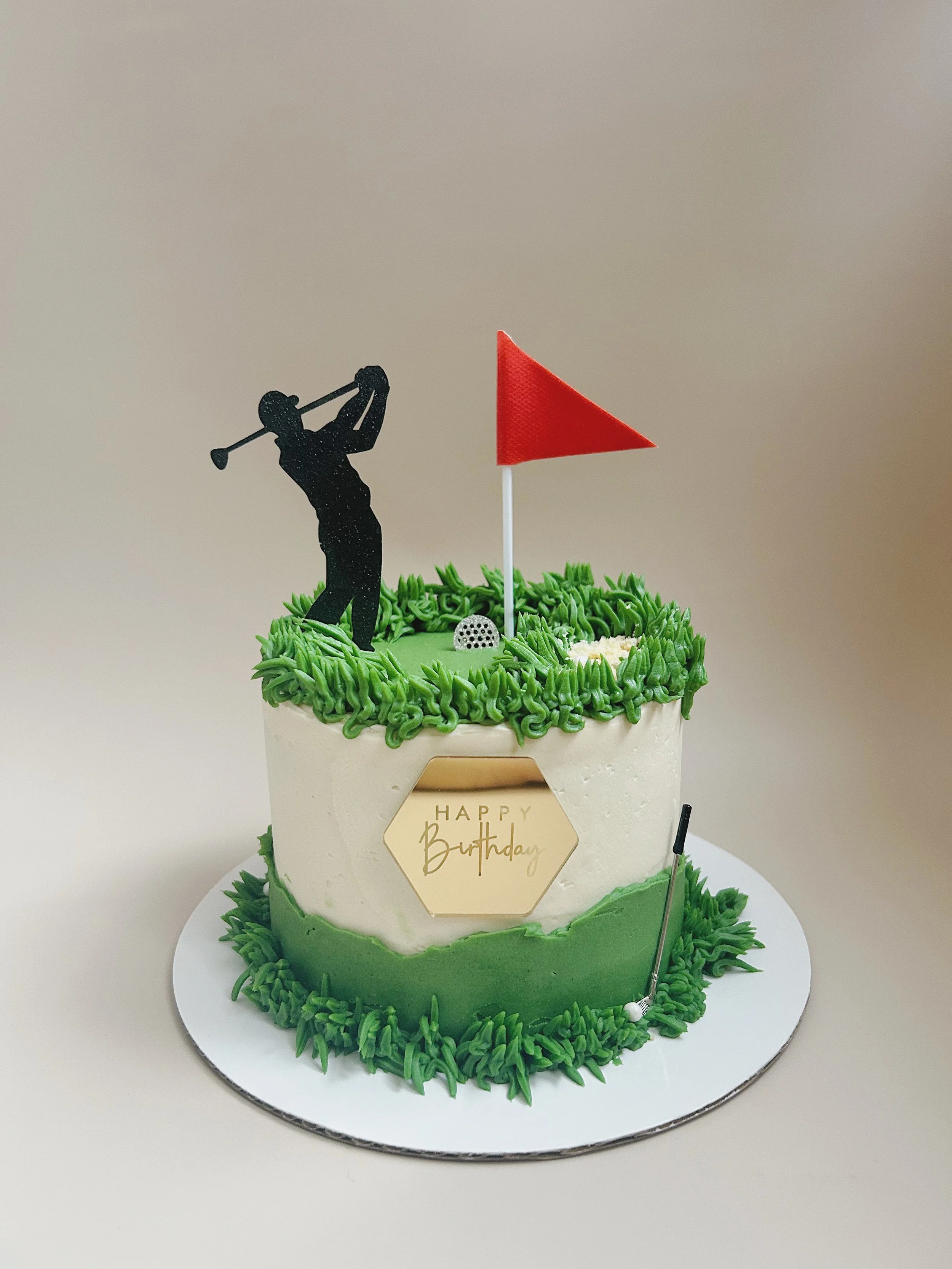 Golf themed cake