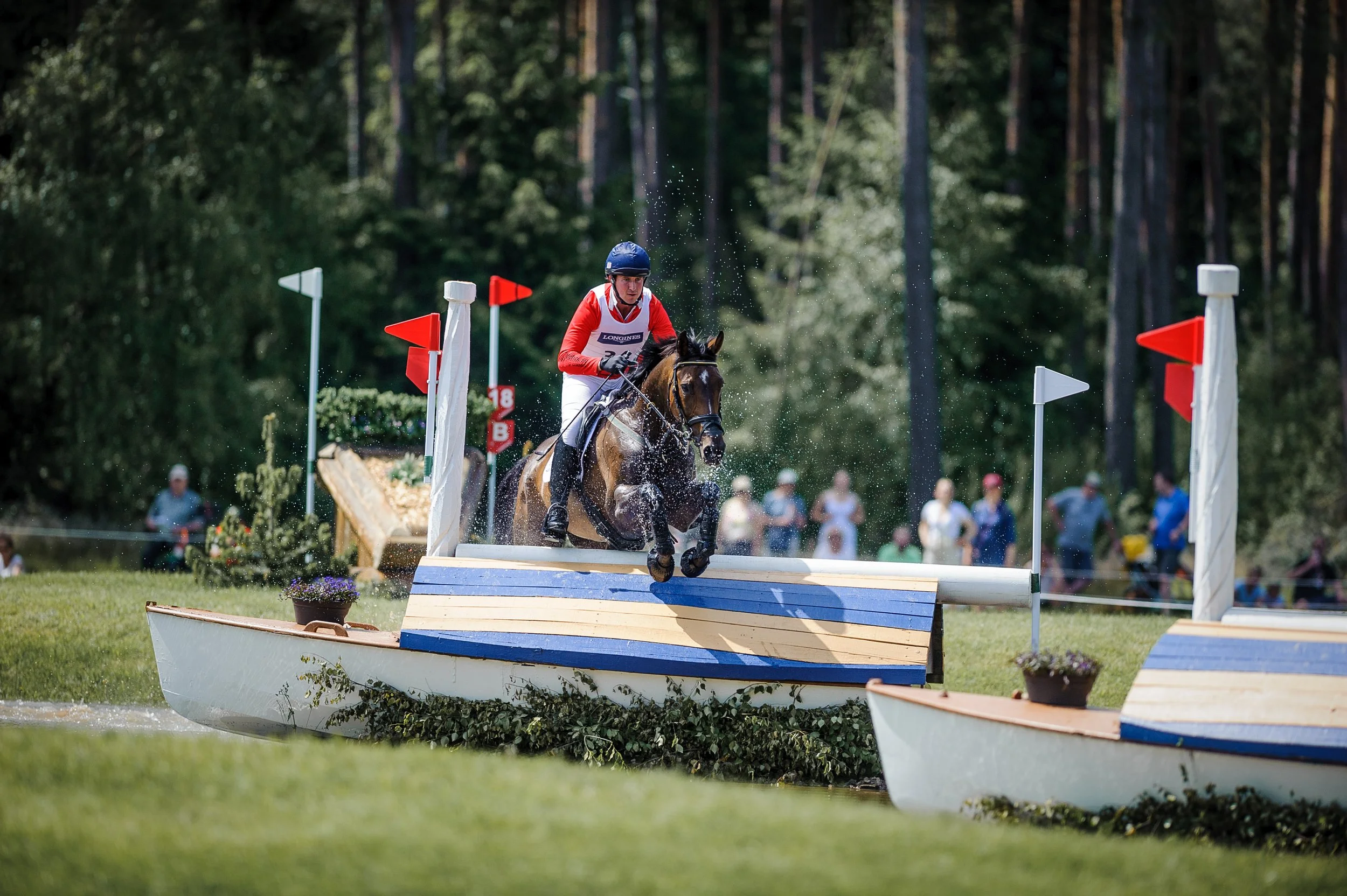 David and Ferro Point make light work of the water complex at Luhmühlen International Horse Trials CCI5*-L in 2022. // Photo taken by Tilly Berendt, kindly supplied by Horse & Country. 