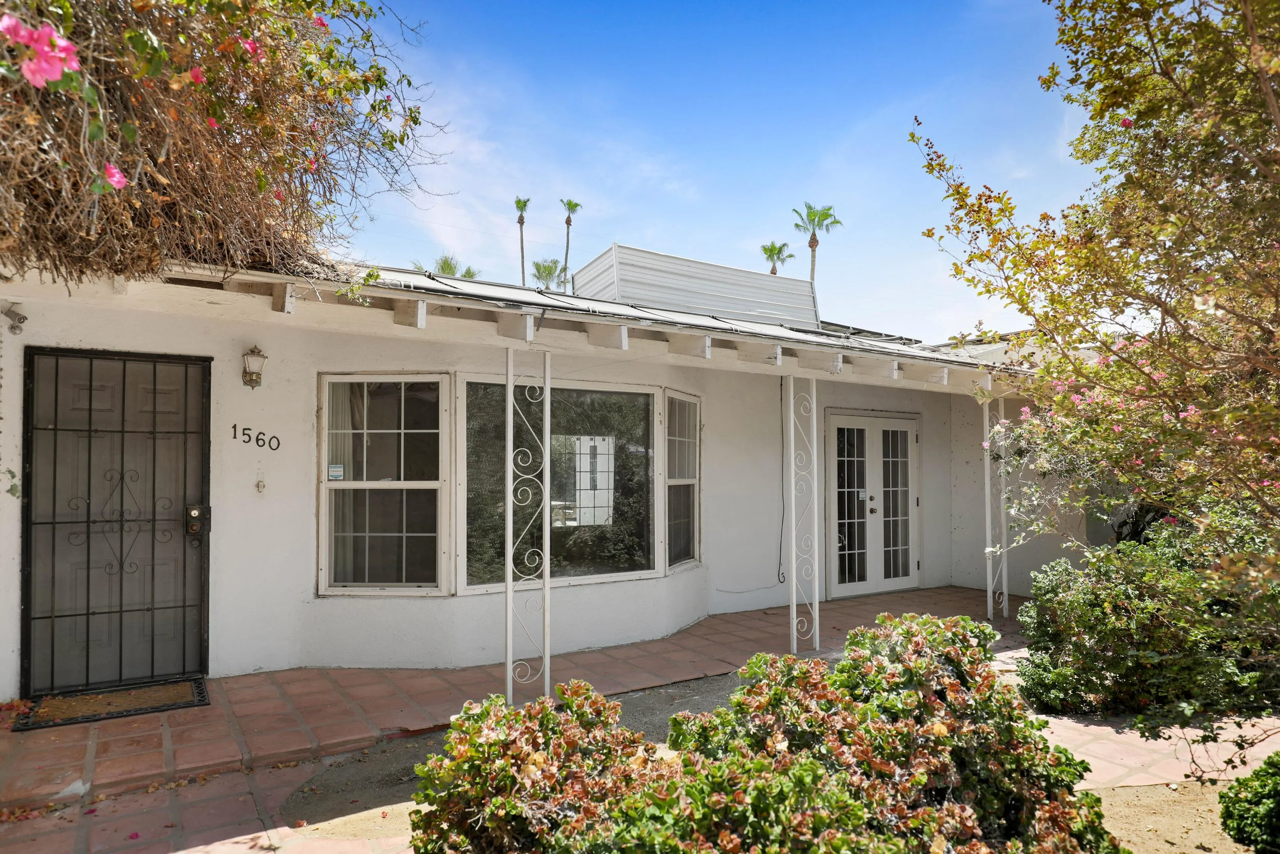 Front entry.jpg