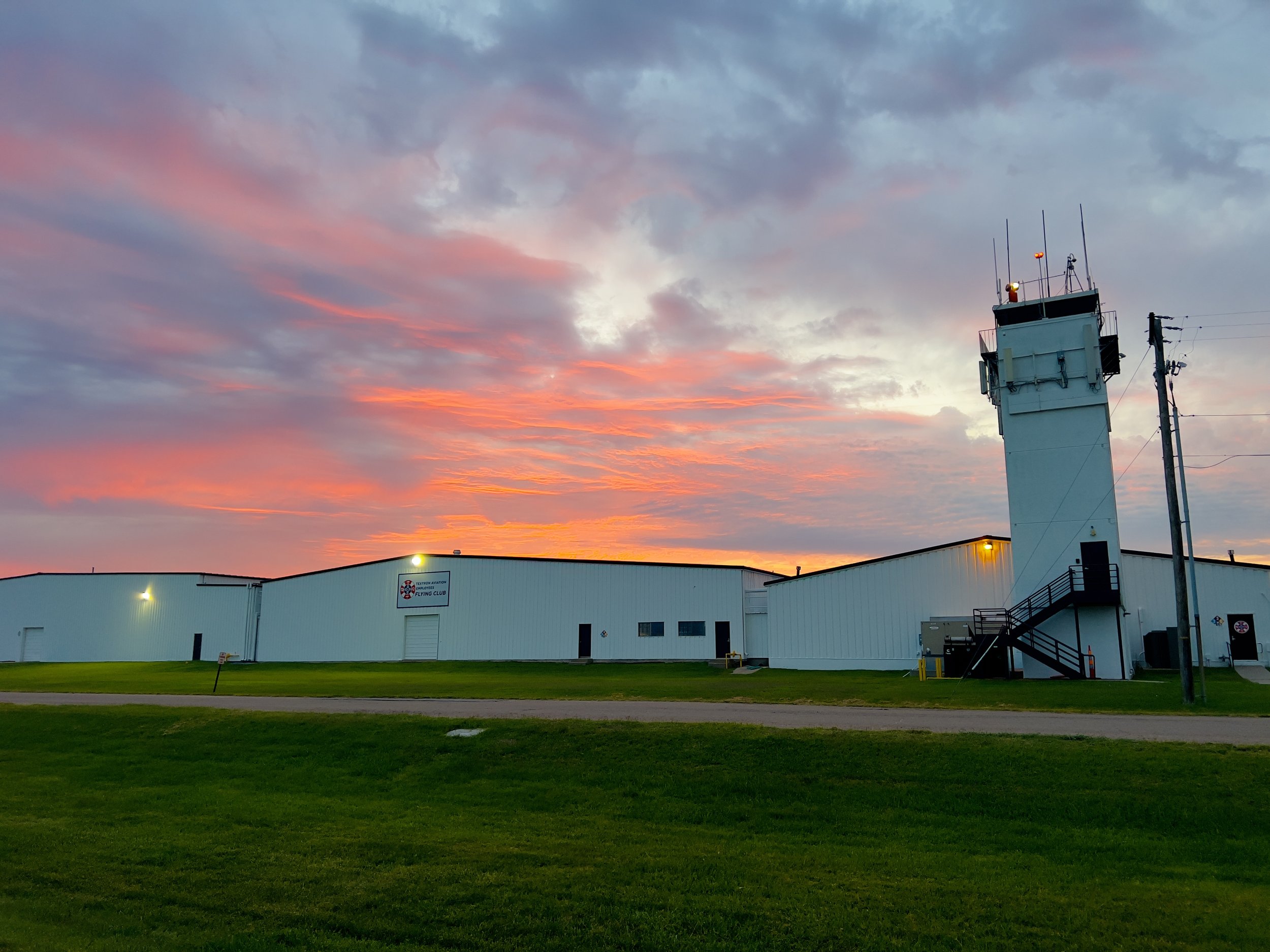 Learn to Fly — Textron Aviation Employees Flying Club