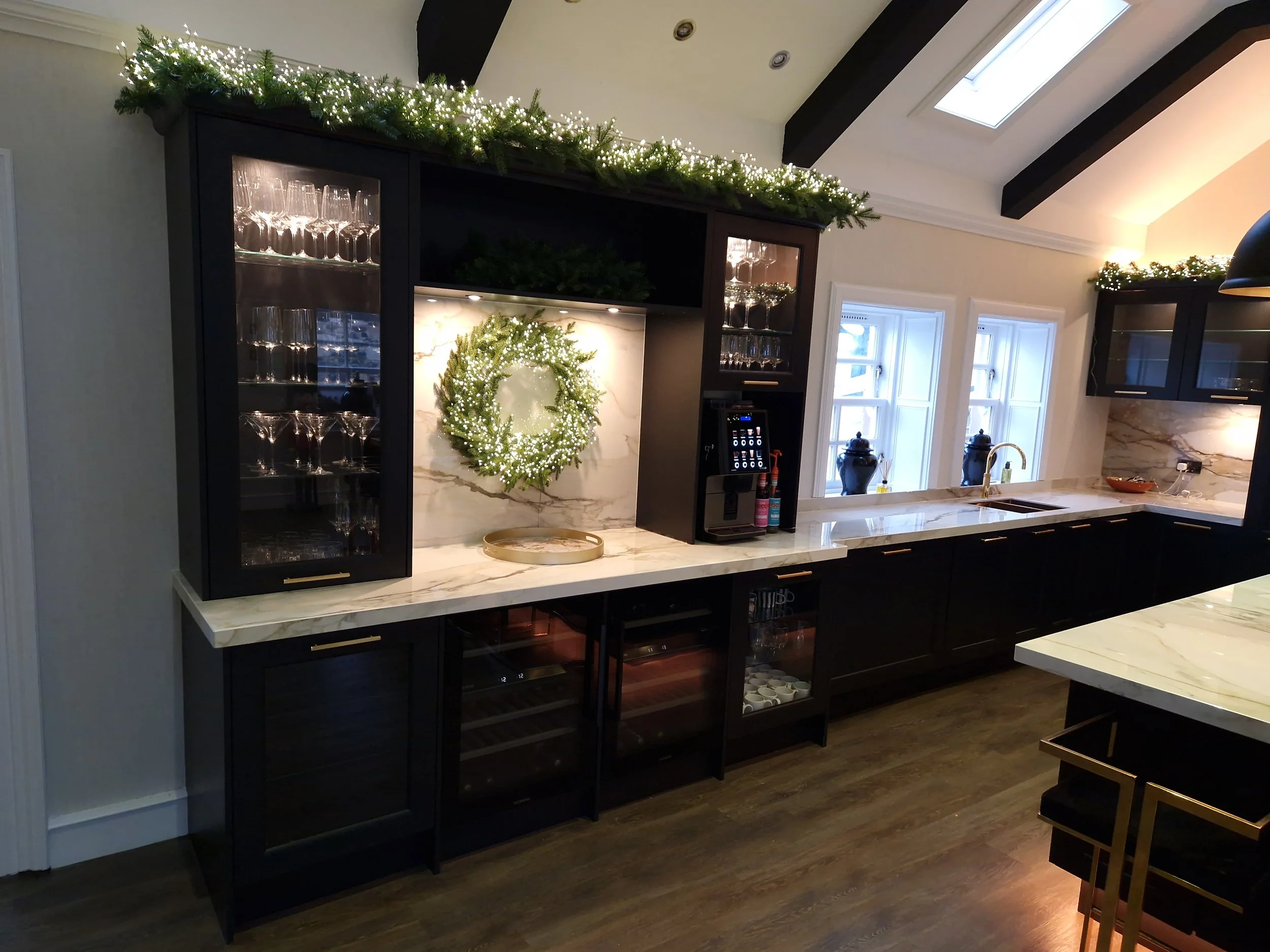 Black painted Carrick Kitchen, in Eaglesham Glasgow (13).jpg