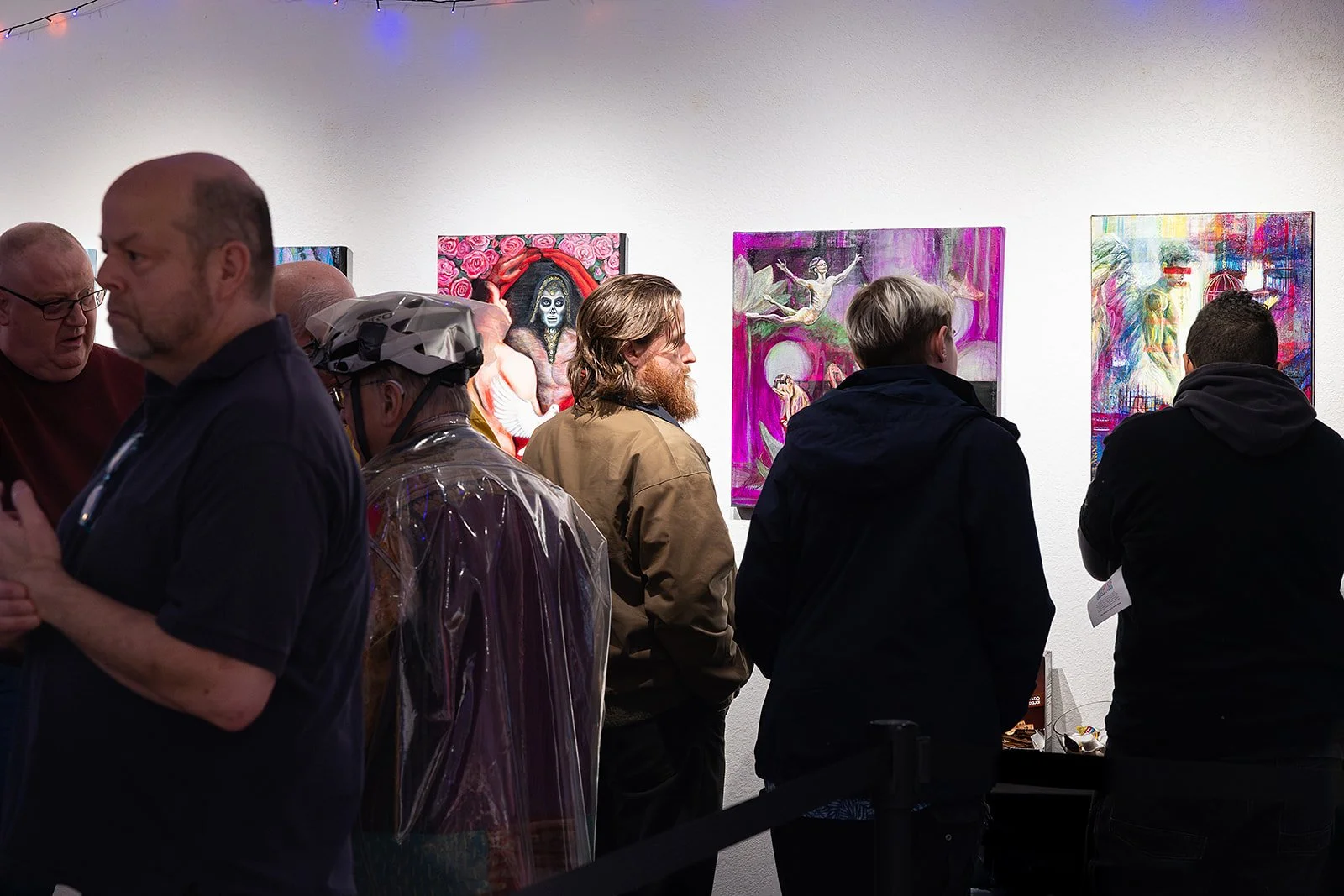 Dec25 ArtWalk (49).jpg