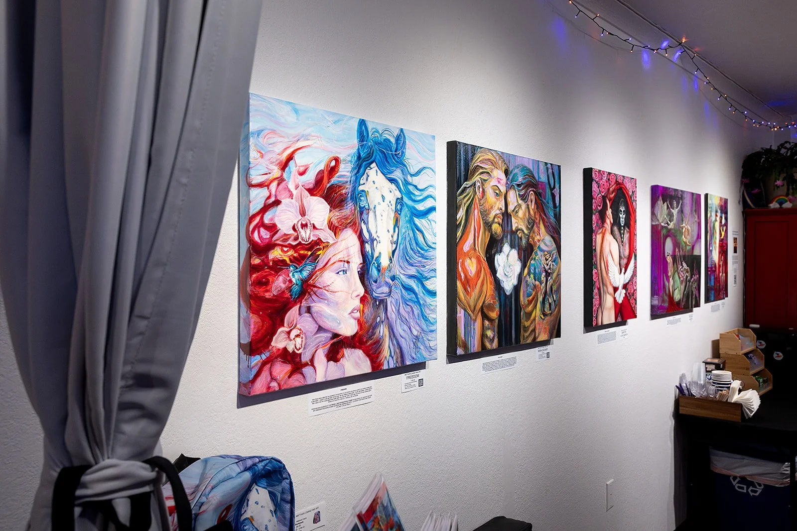 Dec25 ArtWalk (4).jpg