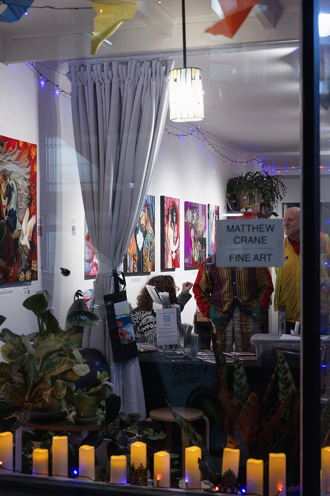 Dec25 ArtWalk (24).jpg