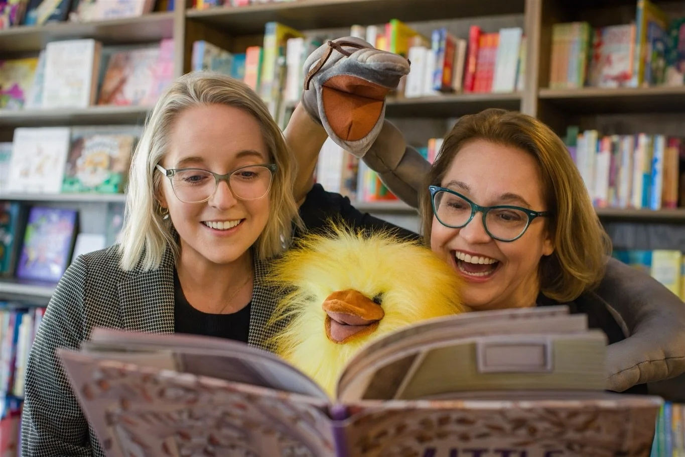 Spending the afternoon @nowherebookshop with these two was pure magic. 📚✨

Brilliant business owners. Big personalities. And not afraid to have a little fun in the stacks.

From serious portrait moments to giant bear heads and puppet story time&hell