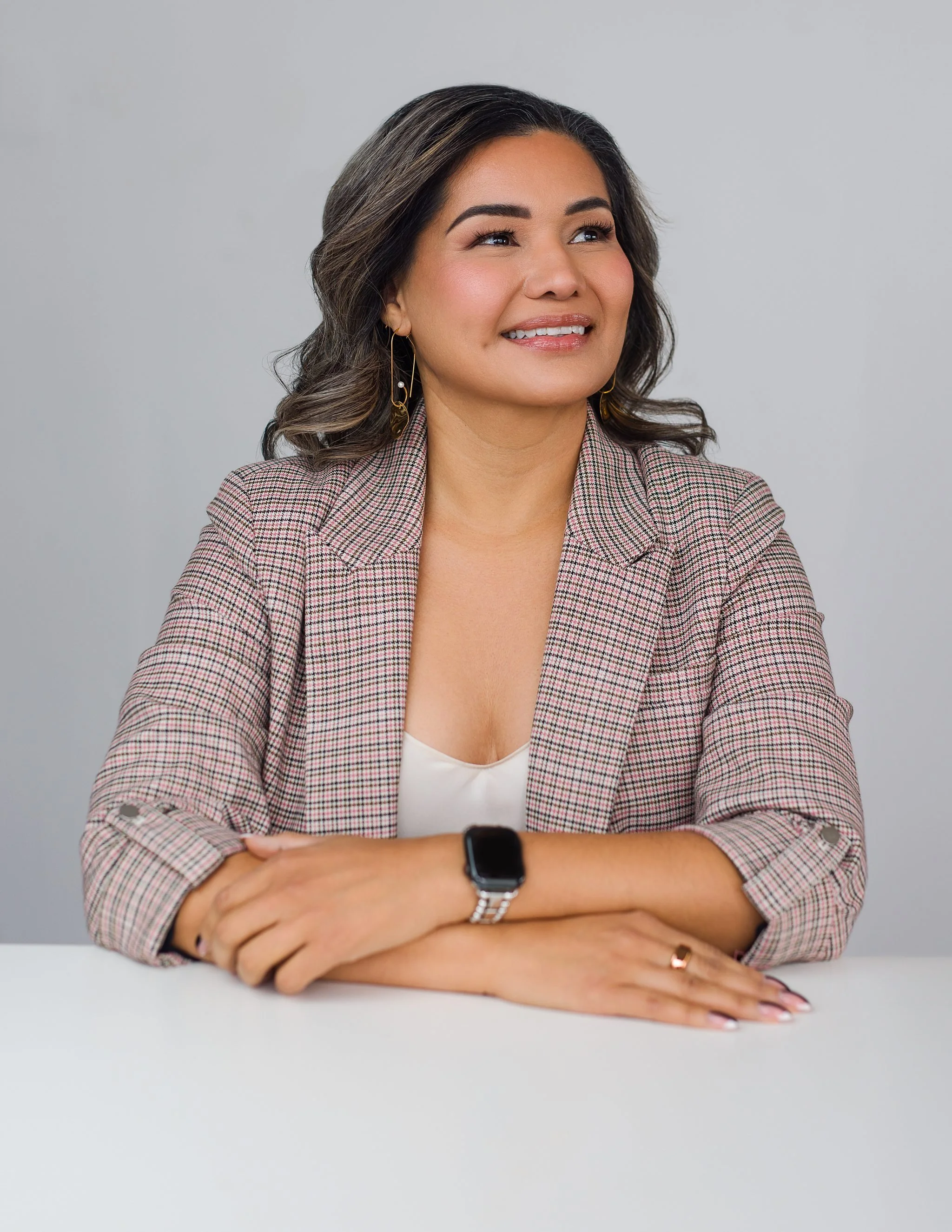 professional-headshot-woman-pink-blazer-san-antonio.jpg
