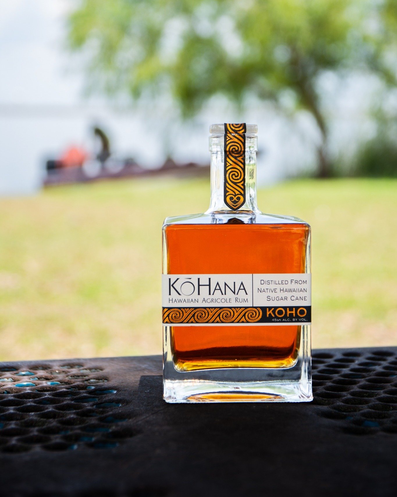 Sip our barrel-aged KOHO, a rum that knows who it is. With one foot still firmly rooted in the grassy notes of its KEA forefathers,  and the other dipping its toes into toasty caramel vanilla perfection, it's the perfect companion for any ice cube or