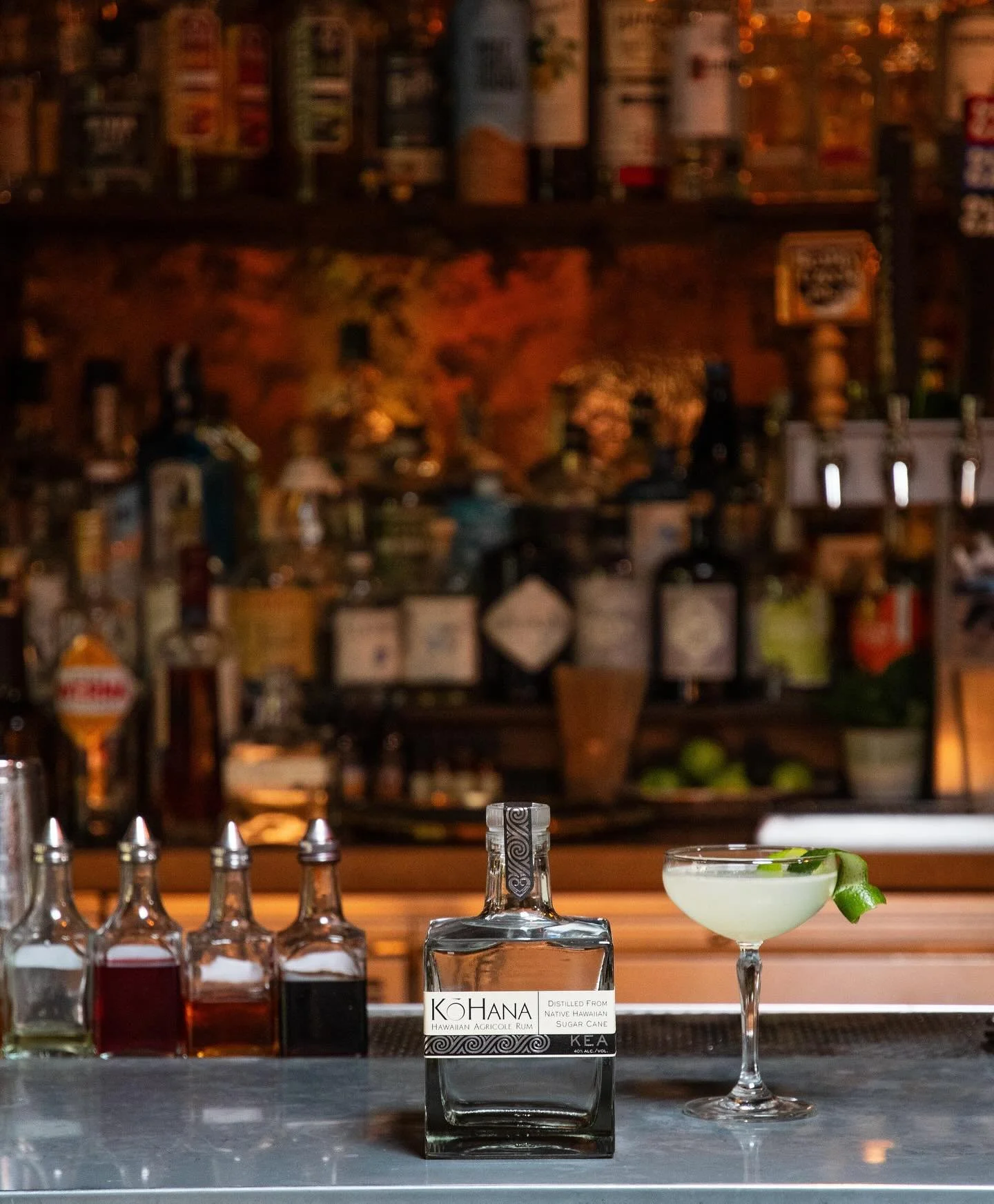 Happening now 🤙🏼 swipe to see our Kō Hana cocktail menu for tonight 

#kohanarum #barevents #cocktail #rum