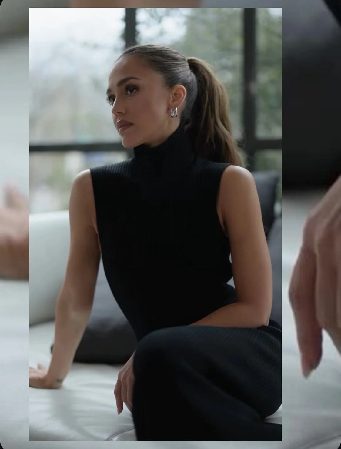 Ladies. The moment you feel the urge to fill a silence - stop. 

Elegance is essential and charm is lovely.
However, quiet presence holds power. 

You don&rsquo;t need to keep every conversation alive.
You don&rsquo;t need to smooth every awkward pau