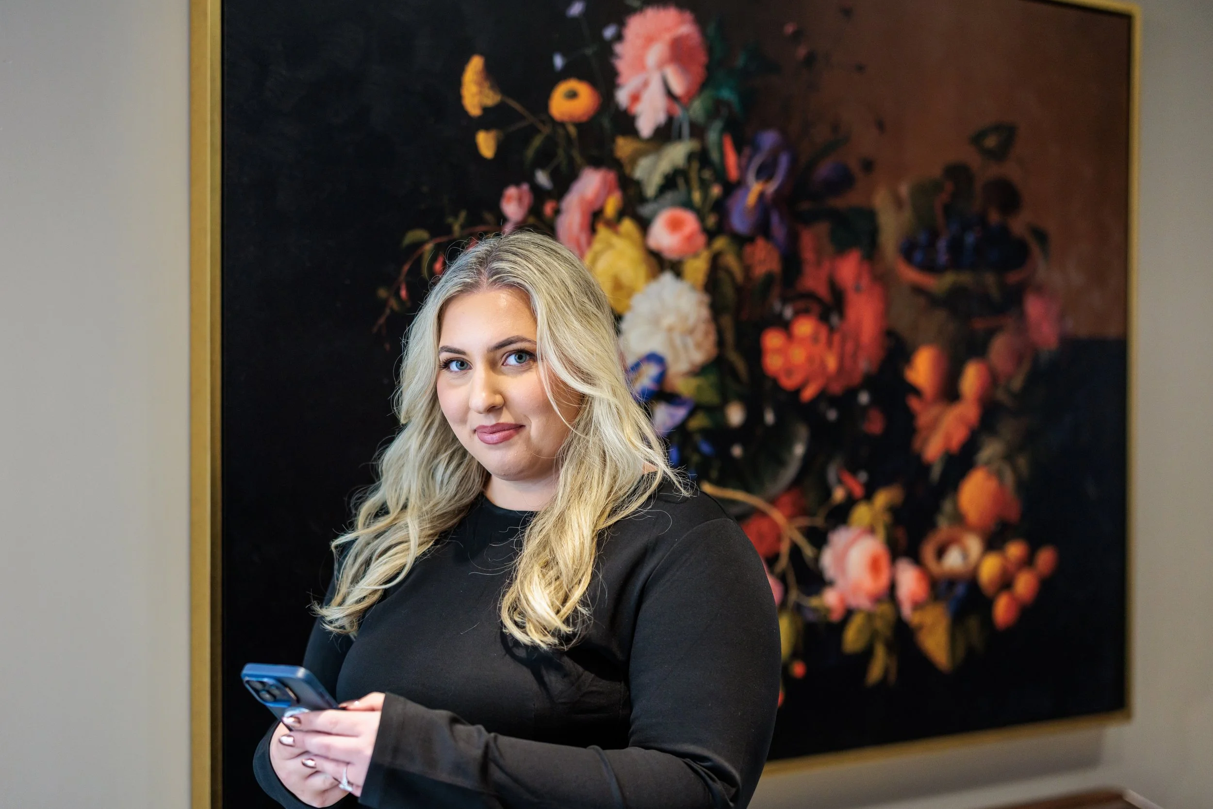 Sarah Vartanian of Wave Marketing Co. checking SEO and AI search results