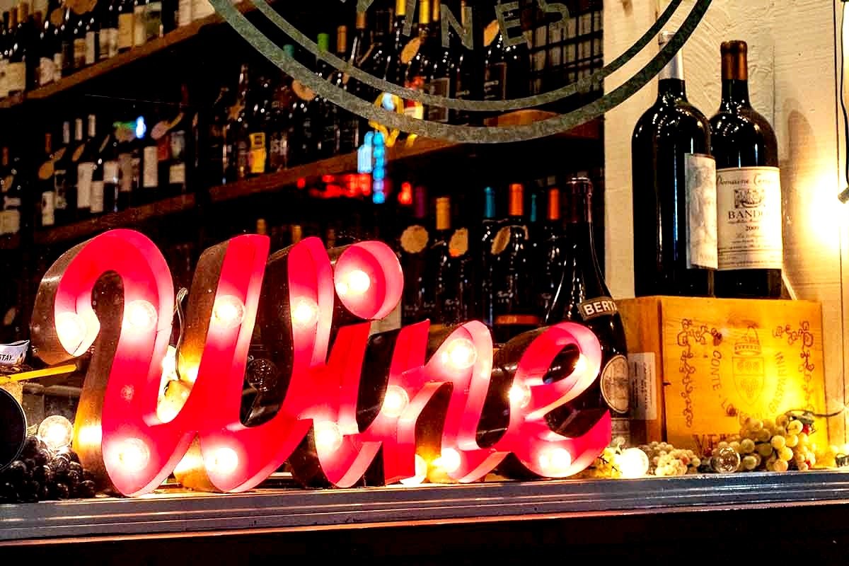 Ladies Night Wine Tasting @ Chuck’s Fine Wines
