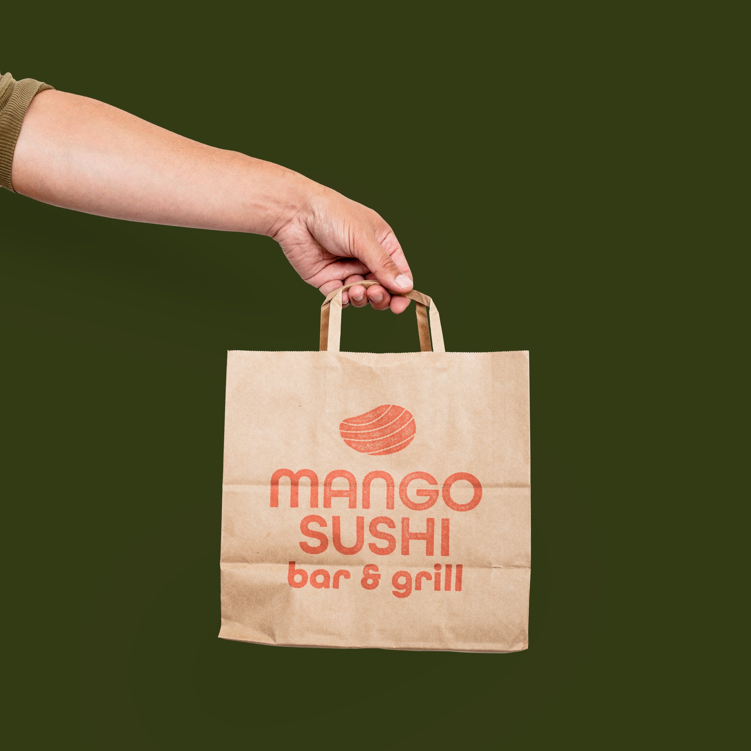 mango+Mockstar_Kraft+Paper+Carry+Bag_Mockup.jpg