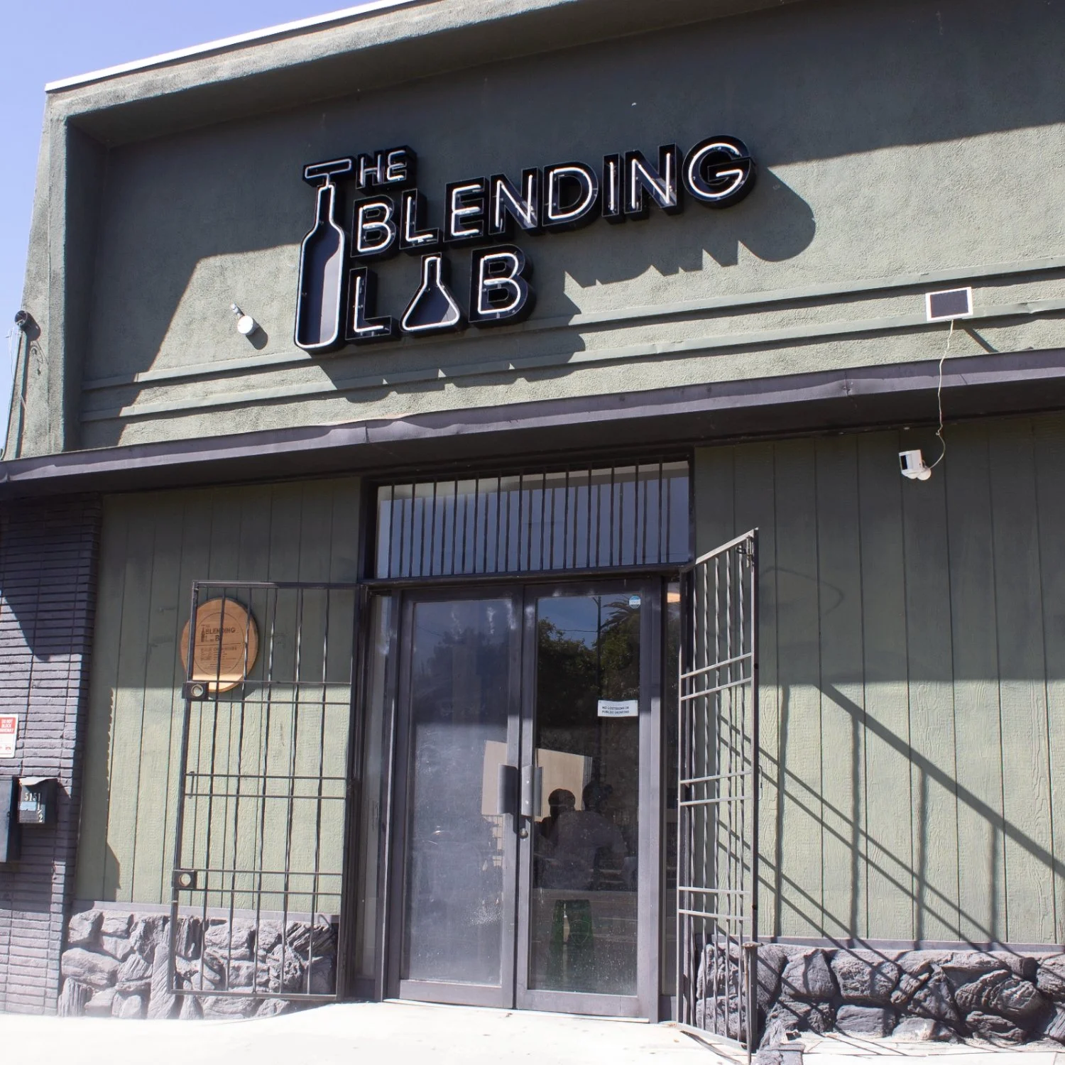 Better When Blended: Discover the Art of Wine Blending — VISTAS Magazine