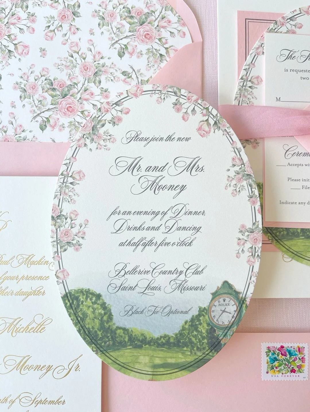 The most darling reception card played as guests first impression of this stunning invitation suite for Natalie and Patrick. We hope you had the most amazing weekend. Congratulations, you two! 🥂
#foilpress #goldfoil #weddingstationery #countryclubwe
