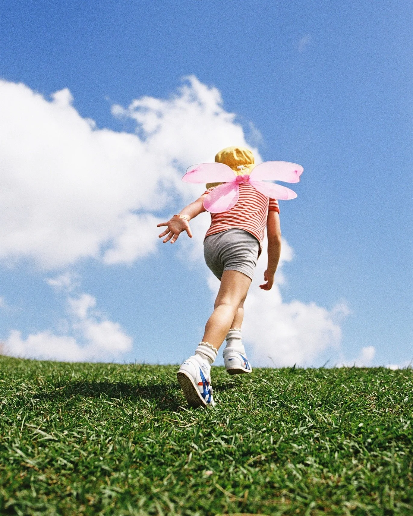 Taiwan, on 35mm film. 🎞️ First time only bringing a film camera on a trip and honestly, not being able to instantly check my shots really pushed me out of my comfort zone. But it also taught me to slow down and be more present, taking extra care wit
