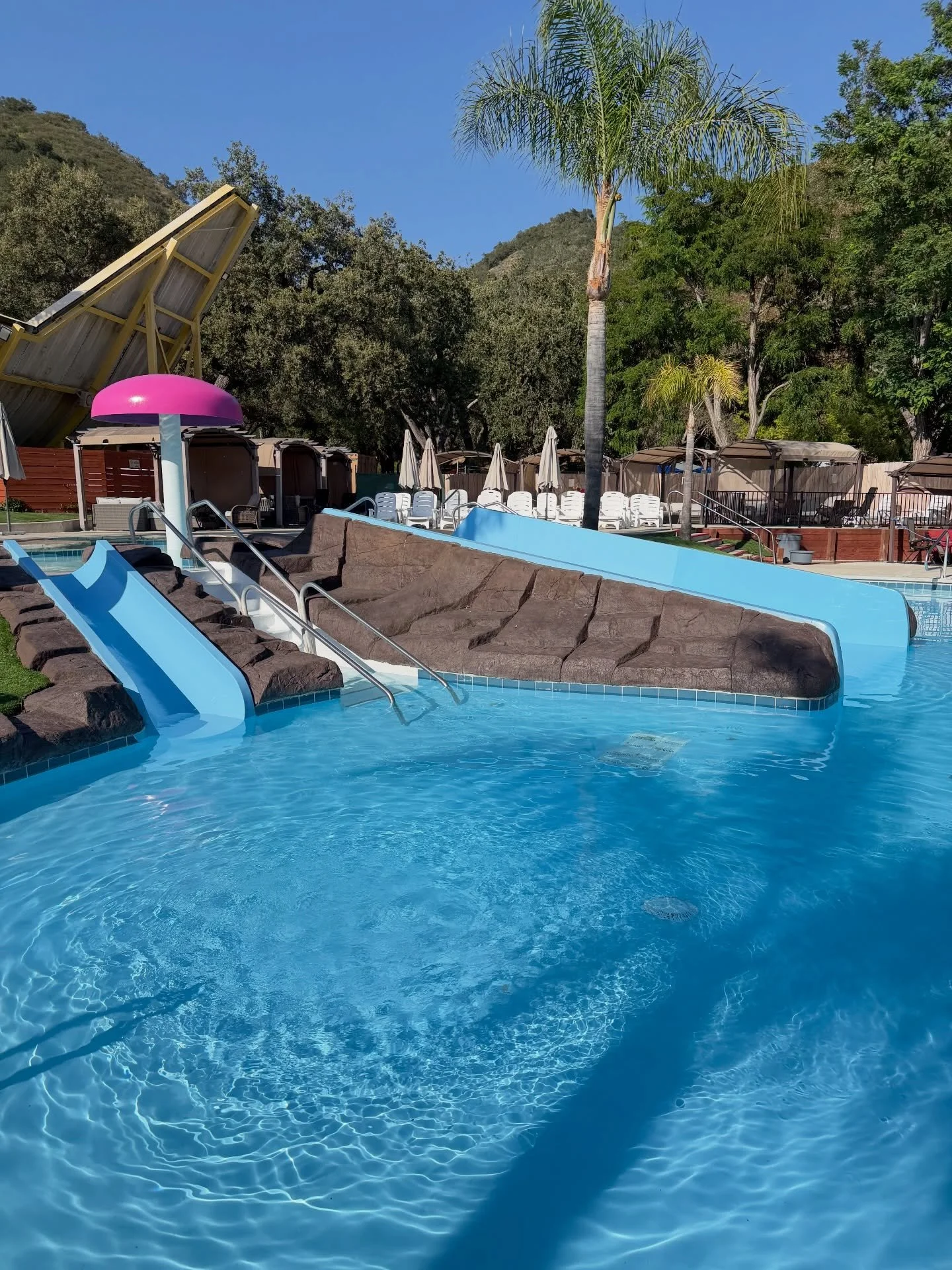 Tomorrow, we are officially open 7 days a week!!!📣 Who&rsquo;s ready?!🙋🏼&zwj;♀️

#centralcoasting #mustangwaterpark #familyfunday #lopezlake #arroyogrande