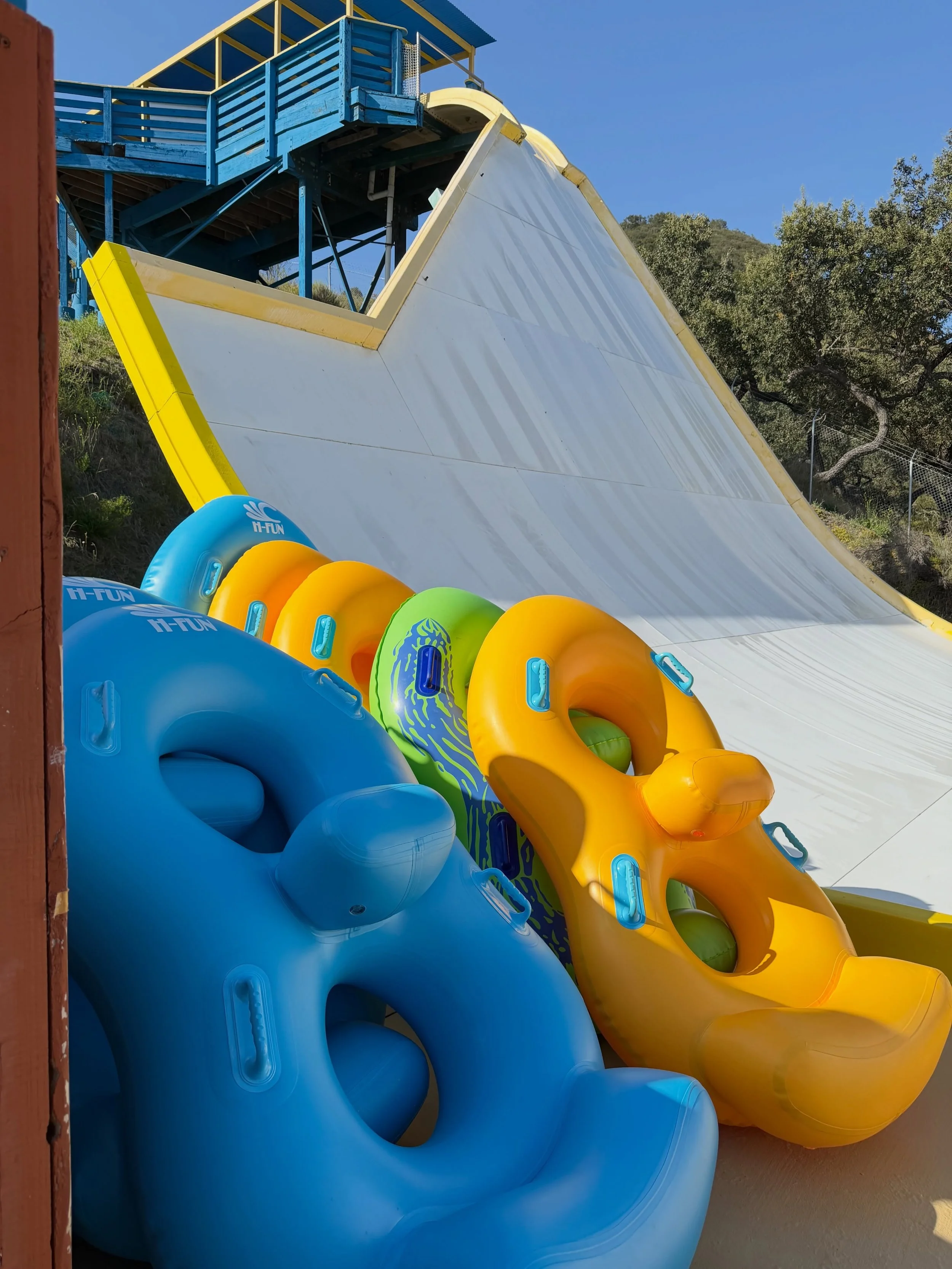 See ya tomorrow! 💛 Back open Saturday &amp; Sunday 10:30am-5pm

#summertime #centralcoast #waterpark #waterslides #mustangwaterpark