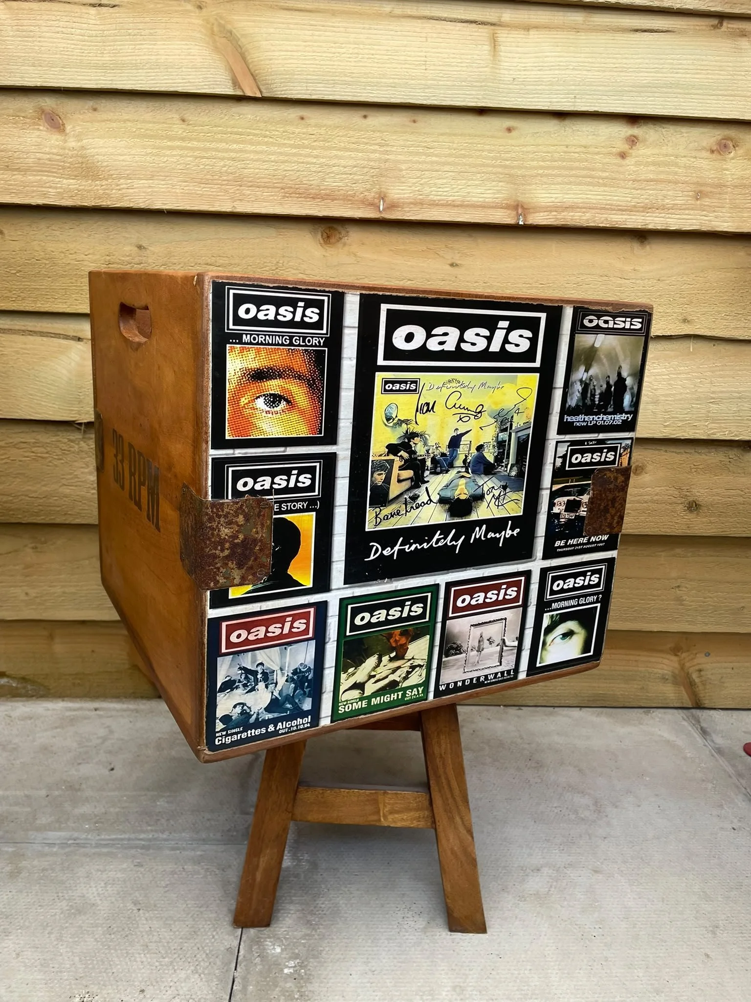 Oasis Record Box XL.jpeg