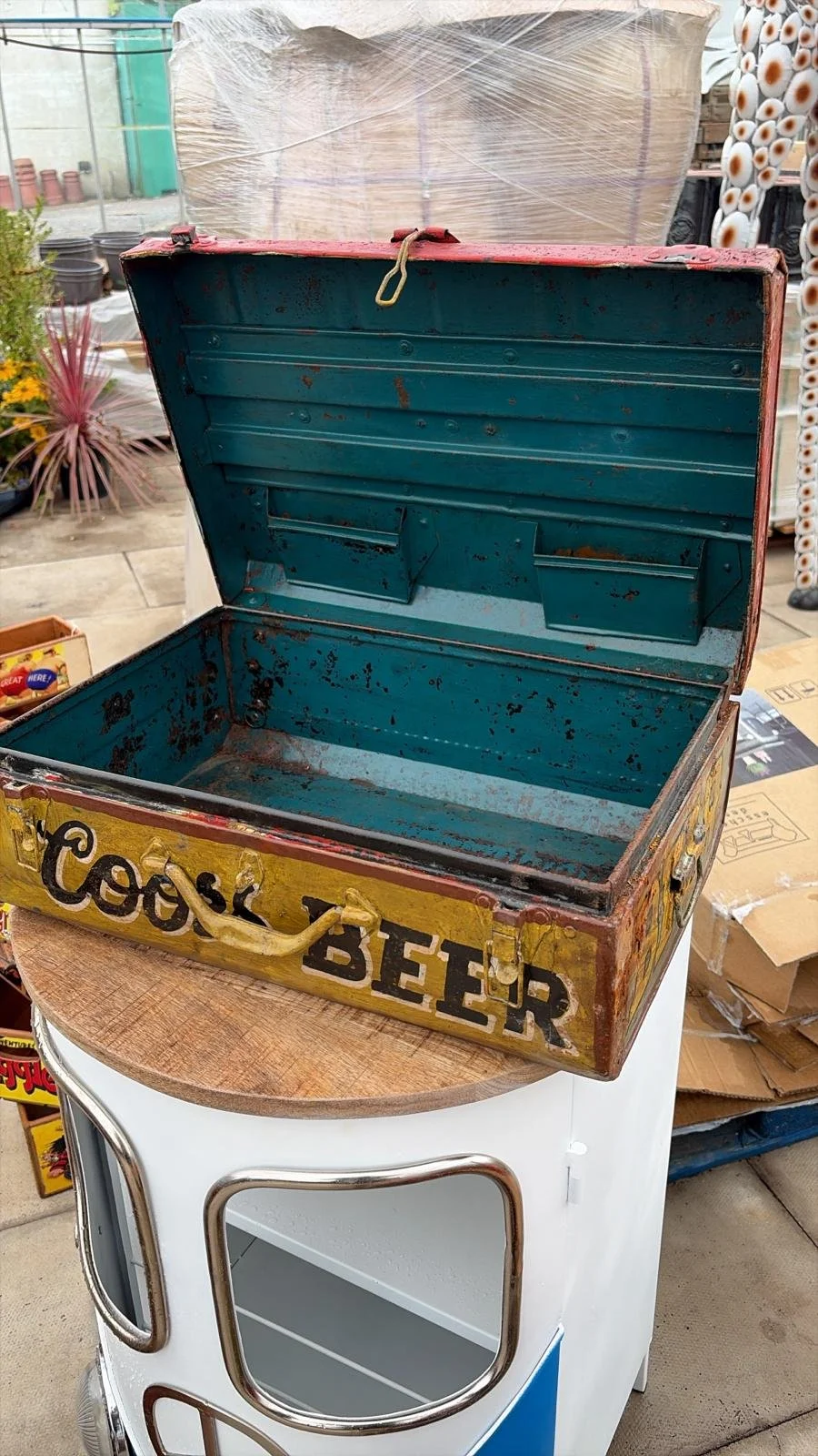 Quirky Barn Hand Painted Iron Trunk Beer 2.jpeg