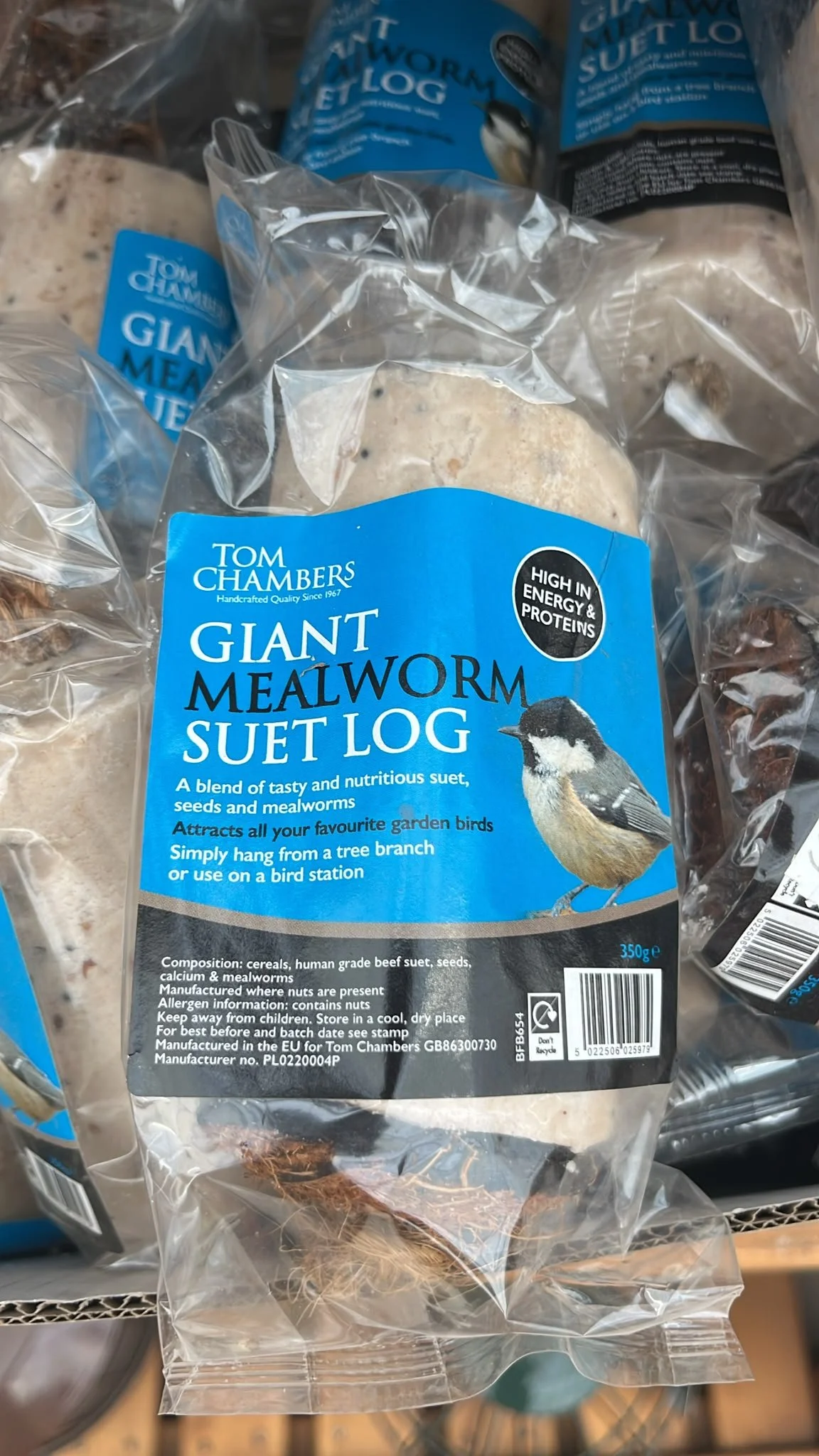 Tom Chambers Giant Mealworm Suet Log