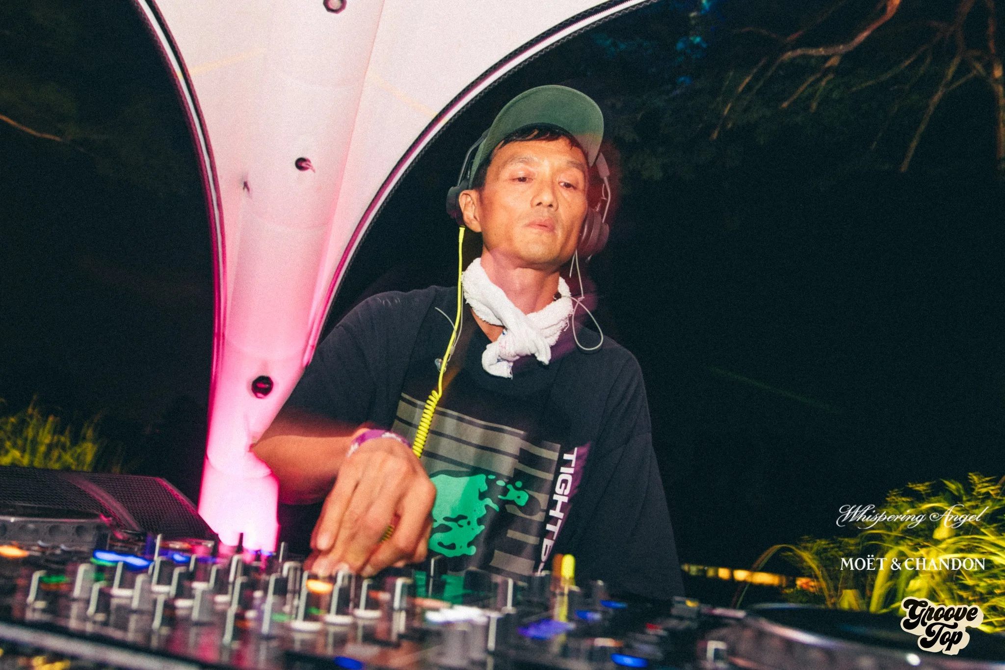 Groovetop170525watermarked_MoonriseStudio_7439.jpg