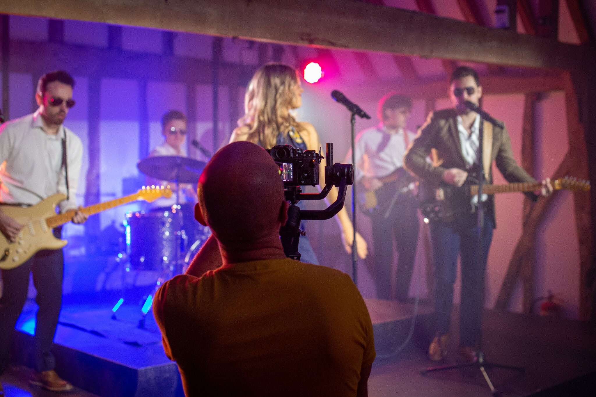 A special shoutout to @toast32filmco, @davidbirniemusic and the gorgeous @southfarm1 for making our shoot day happen, and for putting in some serious hours behind the scenes in order to make it look and sound so damn pretty! 🎥

If you haven't watche