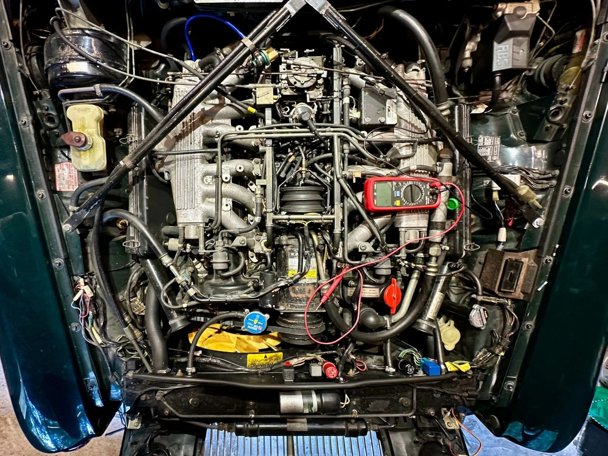 Daimler Double-Six-engine bay