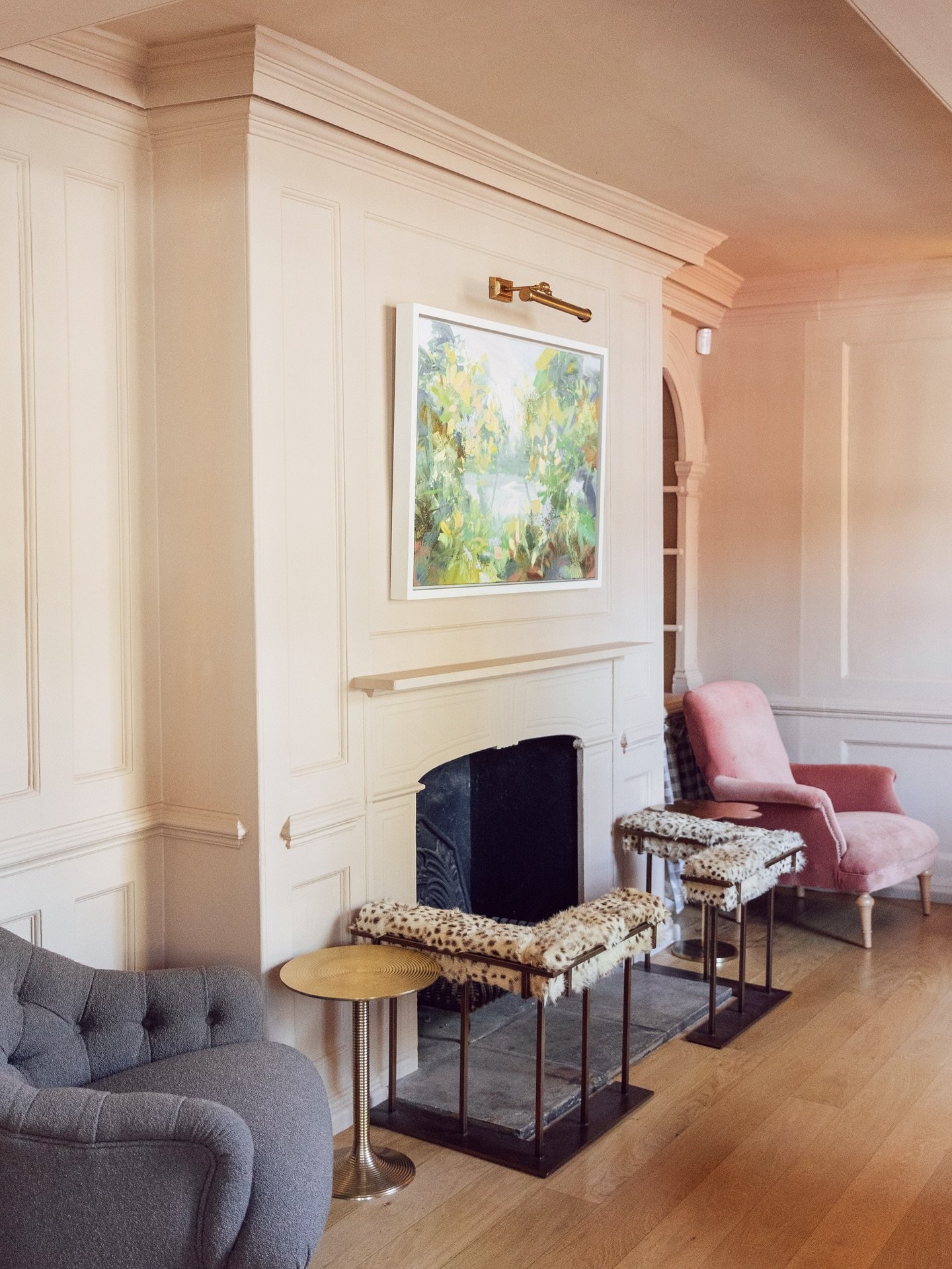 Weekend&rsquo;s here again, wishing you a long n lazy one x

Watch this space for our next update 👀🕯️