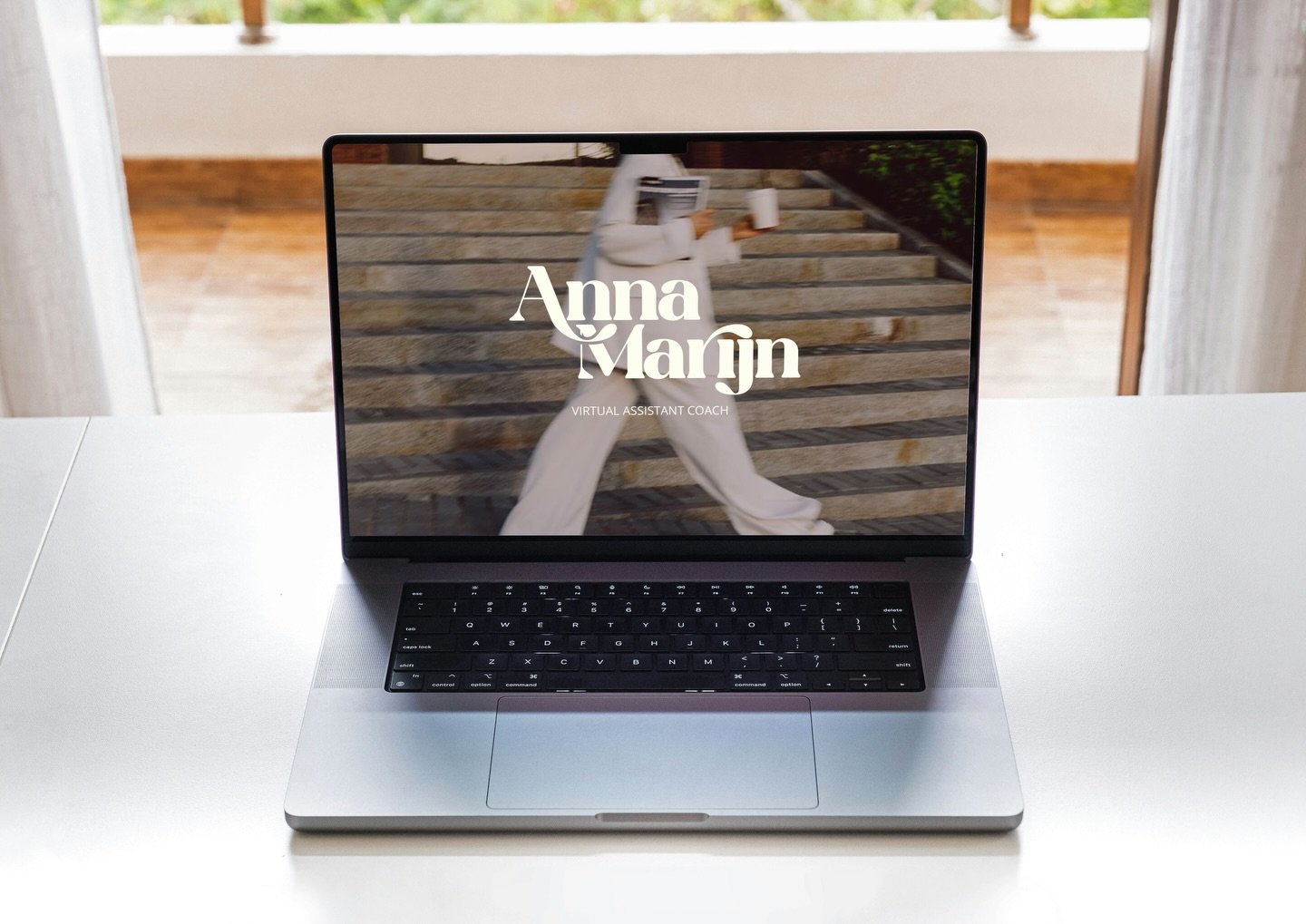 😍😍😍mijn nieuwe baby staat online!!

In 2022 begon ik als Virtual Assistant. Wat begon als een nieuwe stap zonder precies te weten waar het heen zou gaan, is in vier jaar tijd uitgegroeid tot een bedrijf met leuke klanten, langdurige samenwerkingen