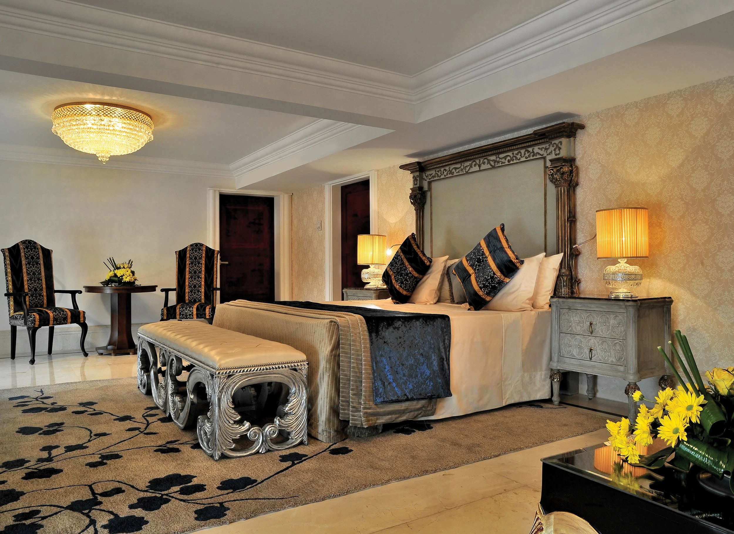 Royal Suite bedroom.jpg