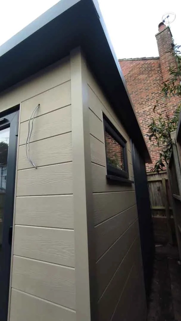 Vertex_Garden_Rooms_Crawley_Khaki_Brown_Web-09.jpg
