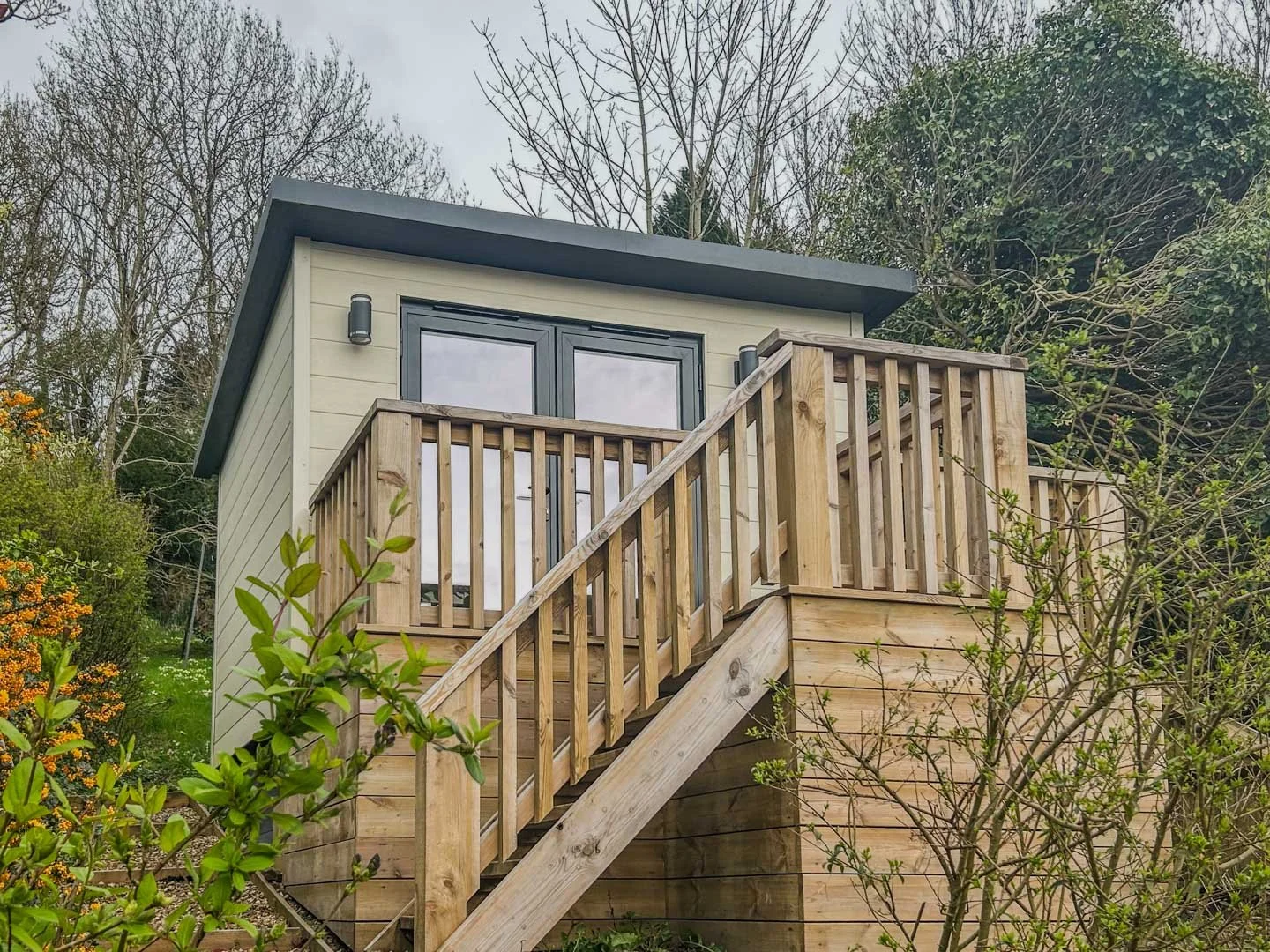Garden Room with Decking