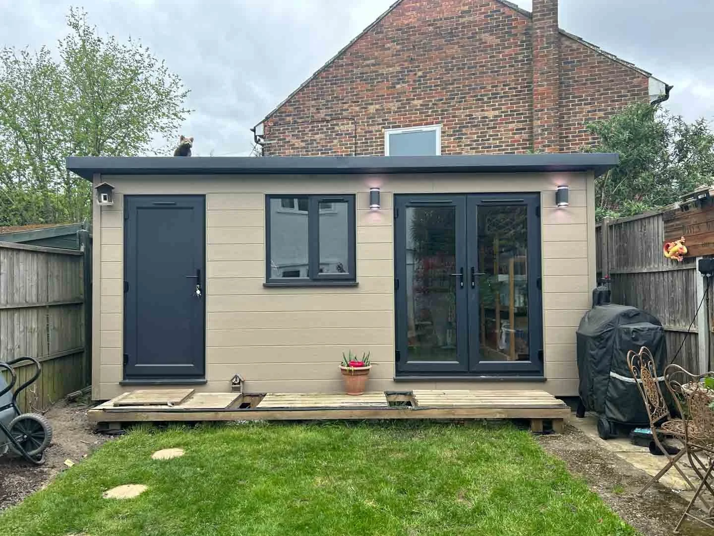 Garden room exterior