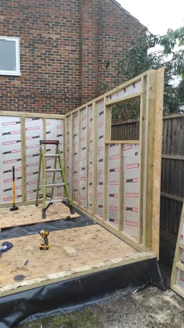 Vertex_Garden_Rooms_Crawley_Khaki_Brown_Web-02.jpg