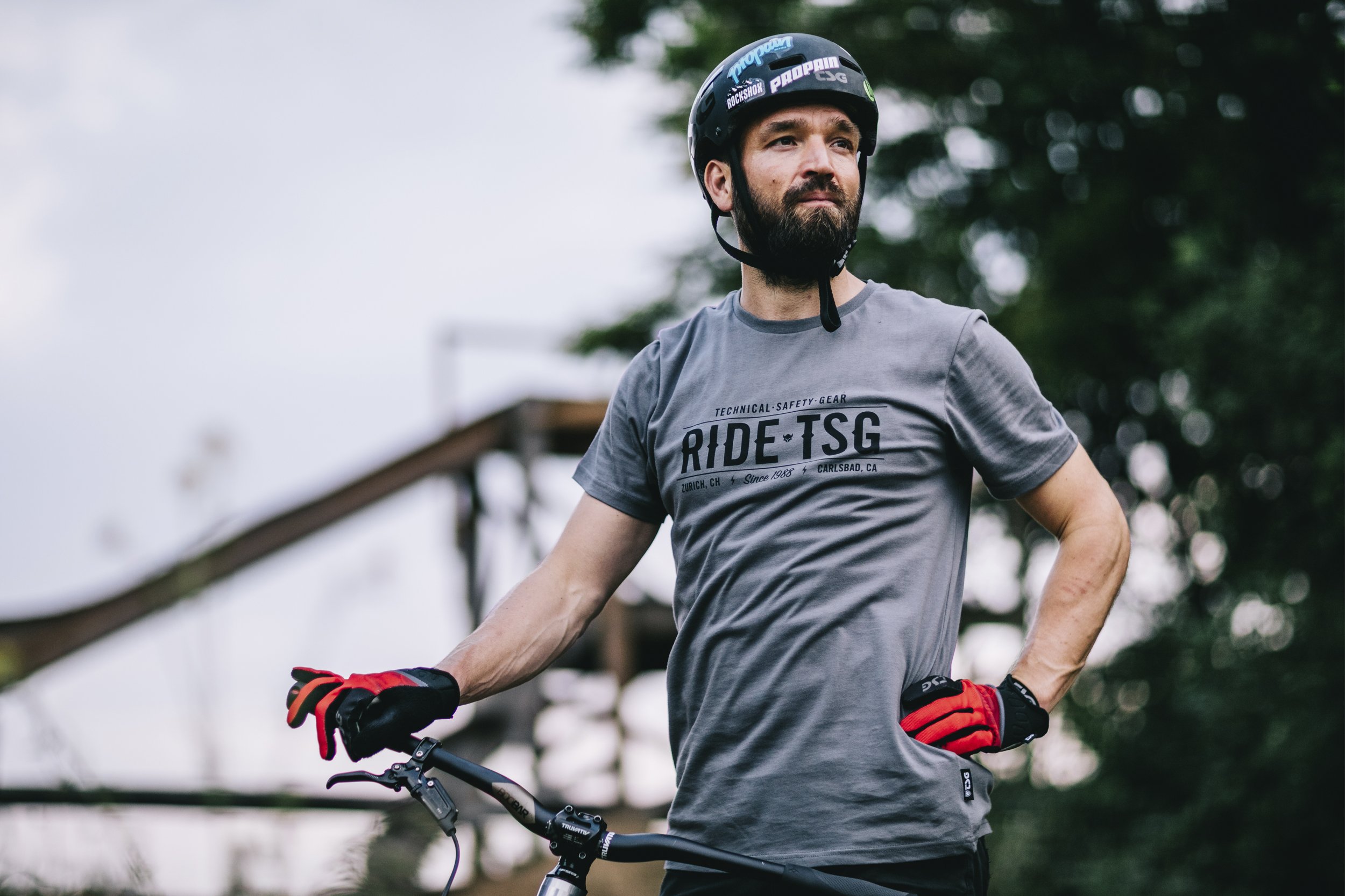 tsg-apparel-01.jpg