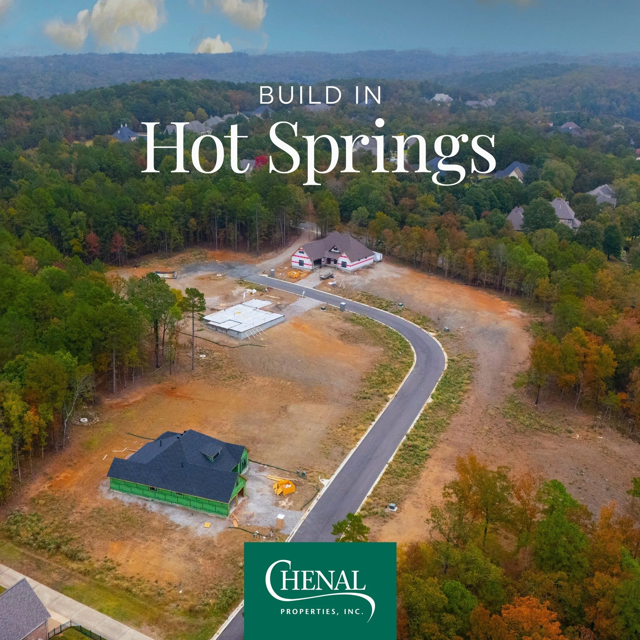 RED OAK RIDGE | Did you know we ALSO have thoughtfully planned neighborhoods in beautiful Hot Springs? Like Chenal, our focus on scenery, luxury, convenience and connection shines through &ndash; and lots are available to build your dream home. Reach