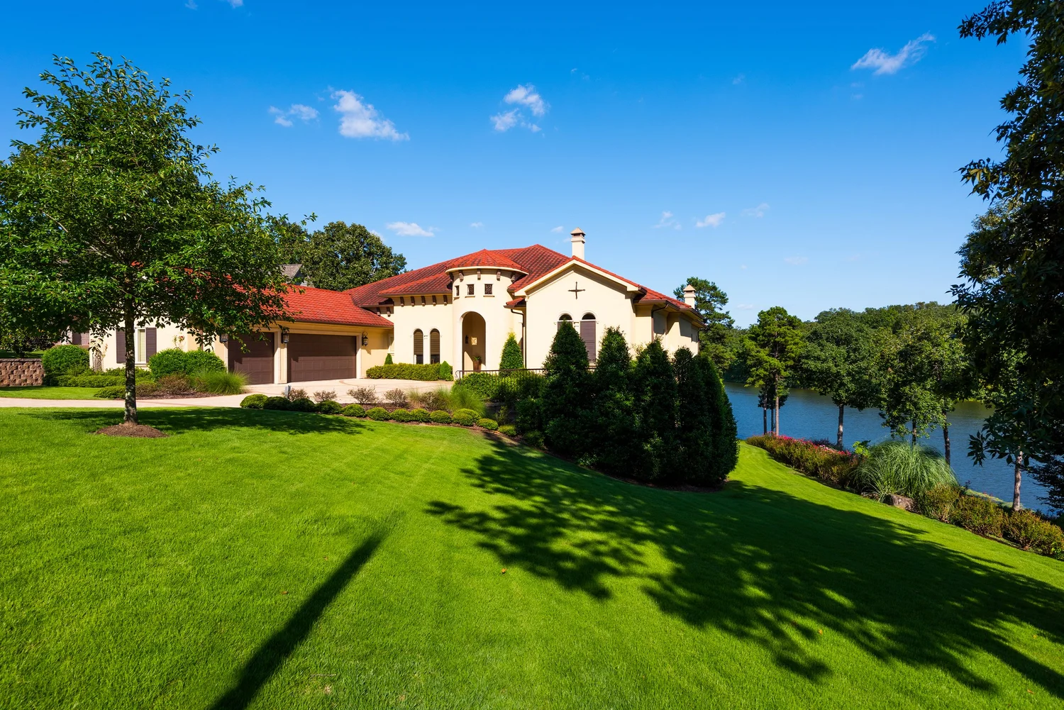 Chenal Properties Homes & Lots for Sale in West Little Rock and Hot