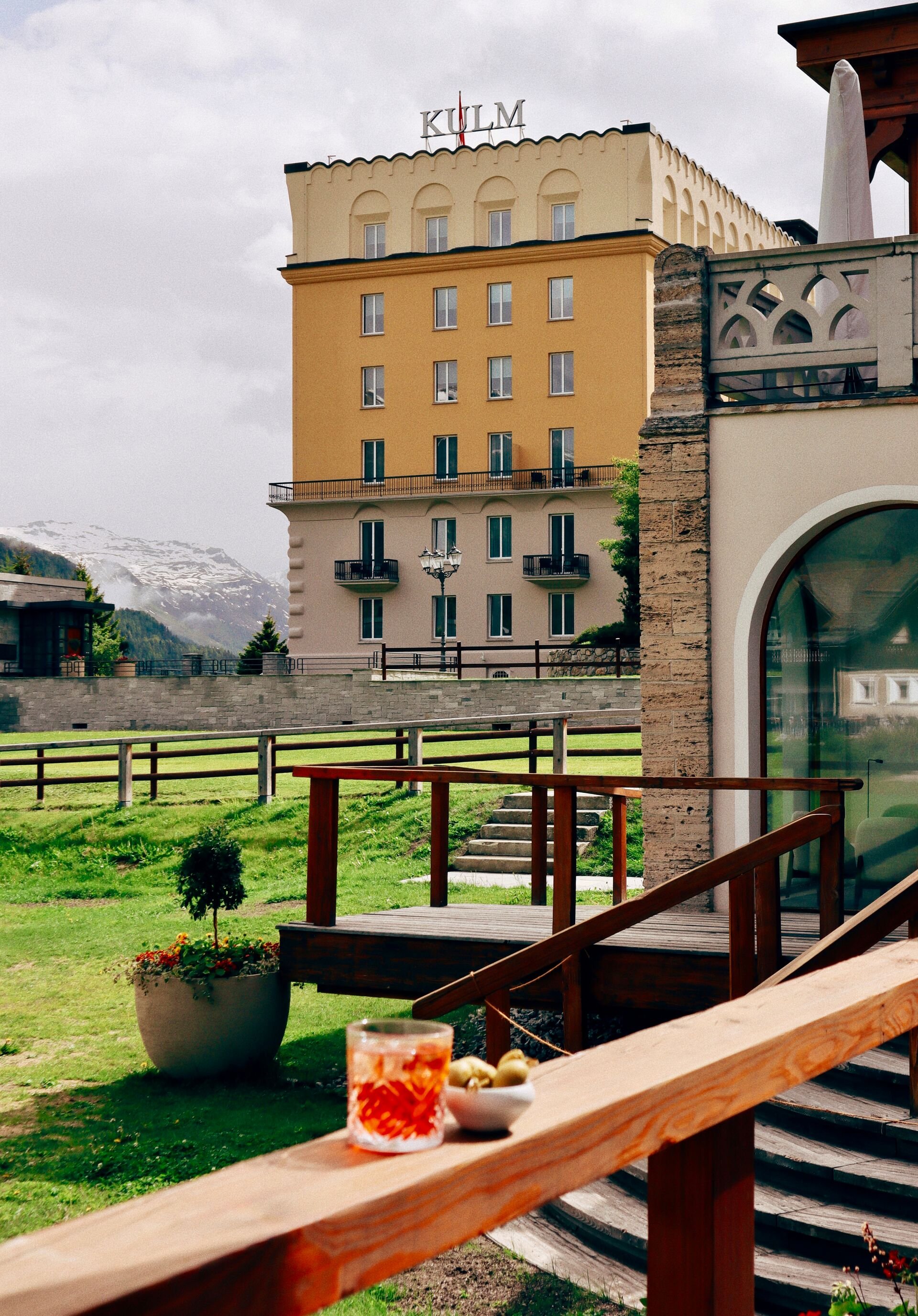 Small-Kulm Country Club copy.jpg
