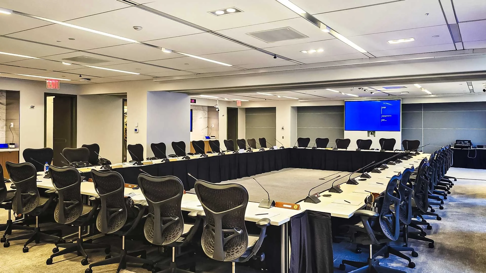 invesco-nyc-3.jpg