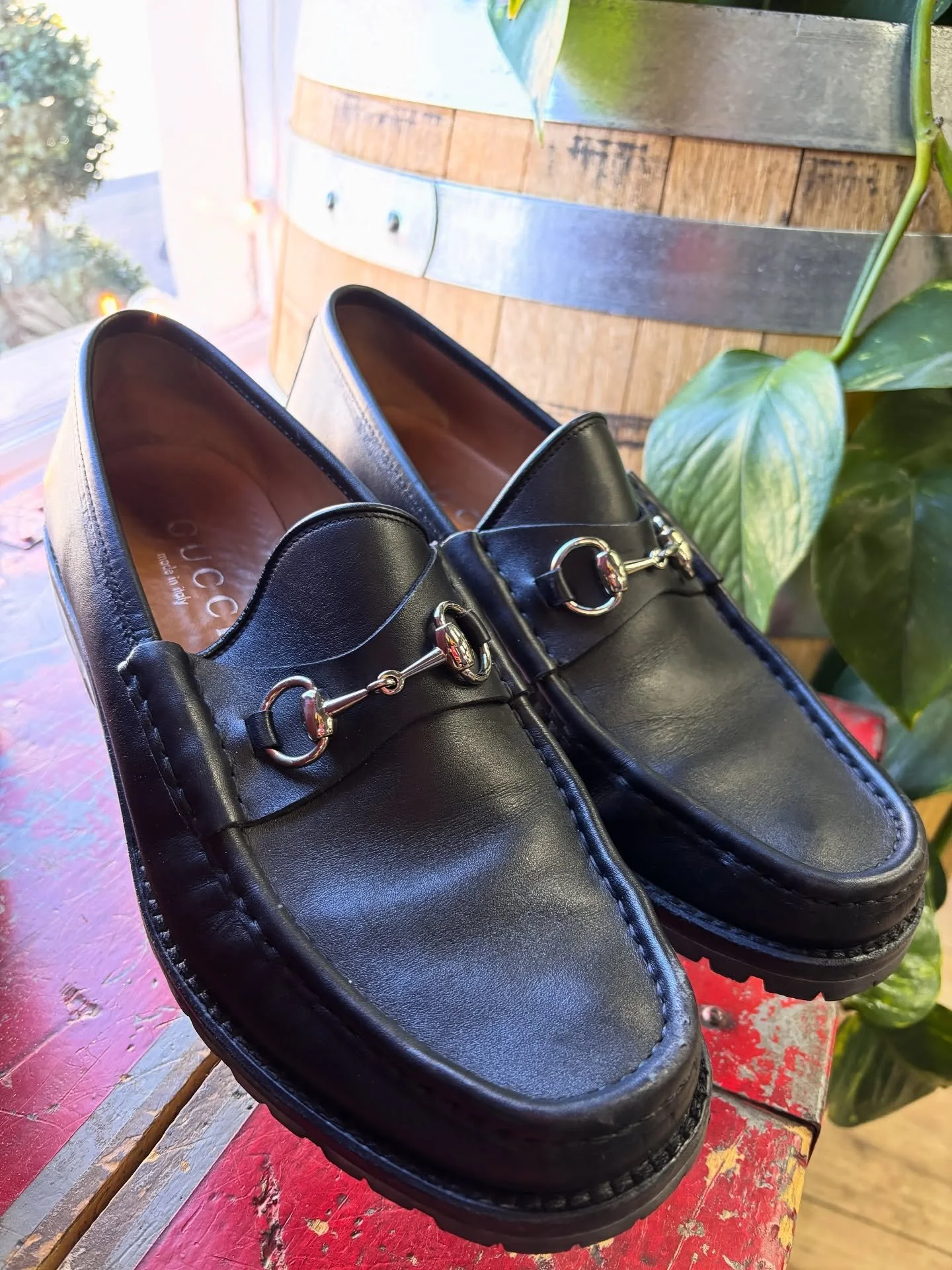 Looking for the perfect gift? 🎁

These men&rsquo;s (size 10) Gucci loafers just landed at Leadville Exchange. 👞✨ Premium craftsmanship, timeless design, and a rare designer find.

Ready to make someone&rsquo;s holiday extra special?

#designerfinds