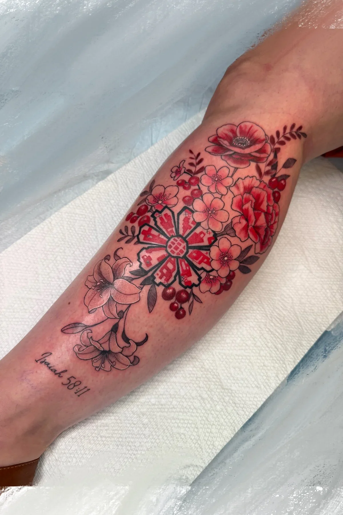Stylized Embriodery , calf · 1 sessions · [color] [large]