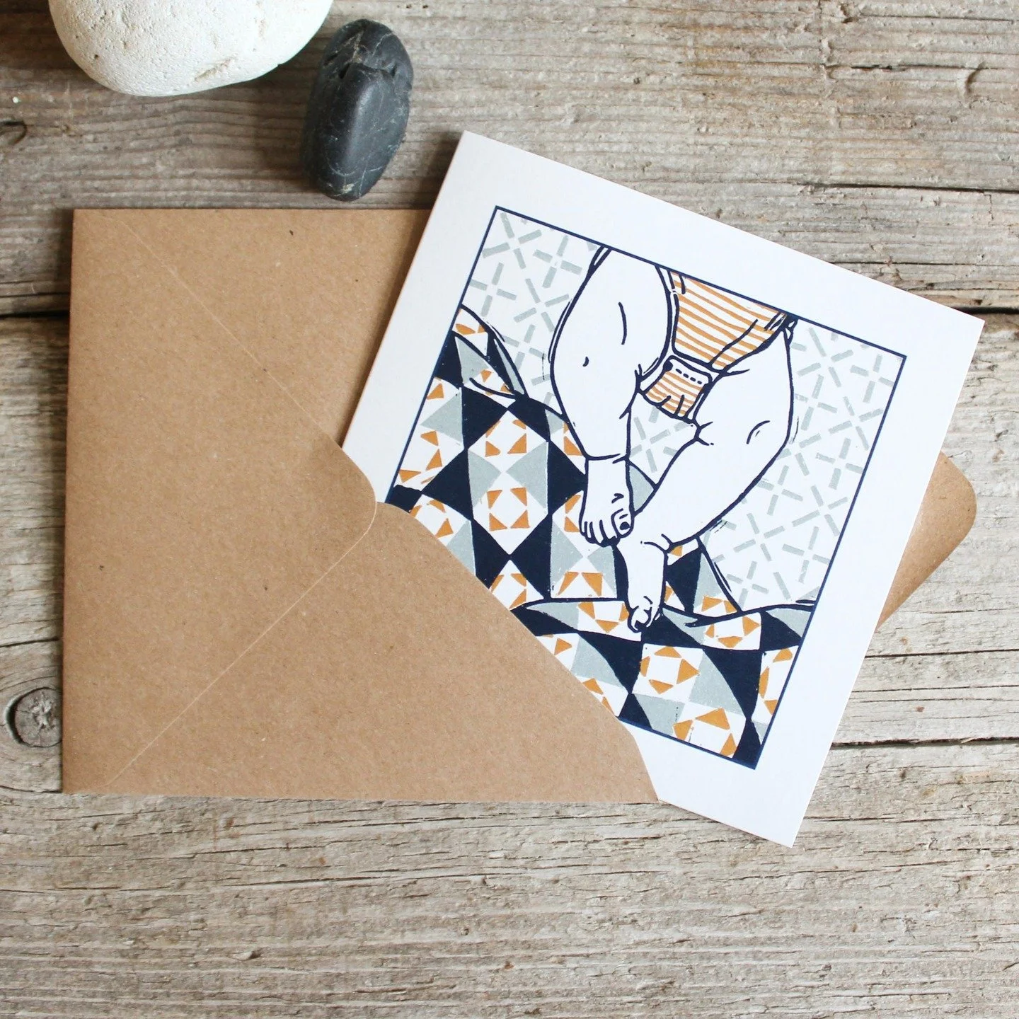 New baby card! The original print is made from three lino blocks to achieve the different colours. I really enjoyed carving the fabric of the quilt blanket. 
.
.
.
.
.
.
.
#printmaker #linocutprint #linocut #linocutting #linocarving #linocutcards #ir