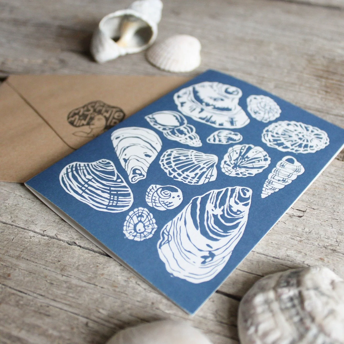 Living this close to the coast, it's no surprise that I take a lot of inspiration from it: Here are some of my sea themed greeting cards!
.
.
.
.
.
.
#printmaker #linocutprint #linocut #linocutcards #irishhandmade #irishmade #irishprintmaker #peopleo