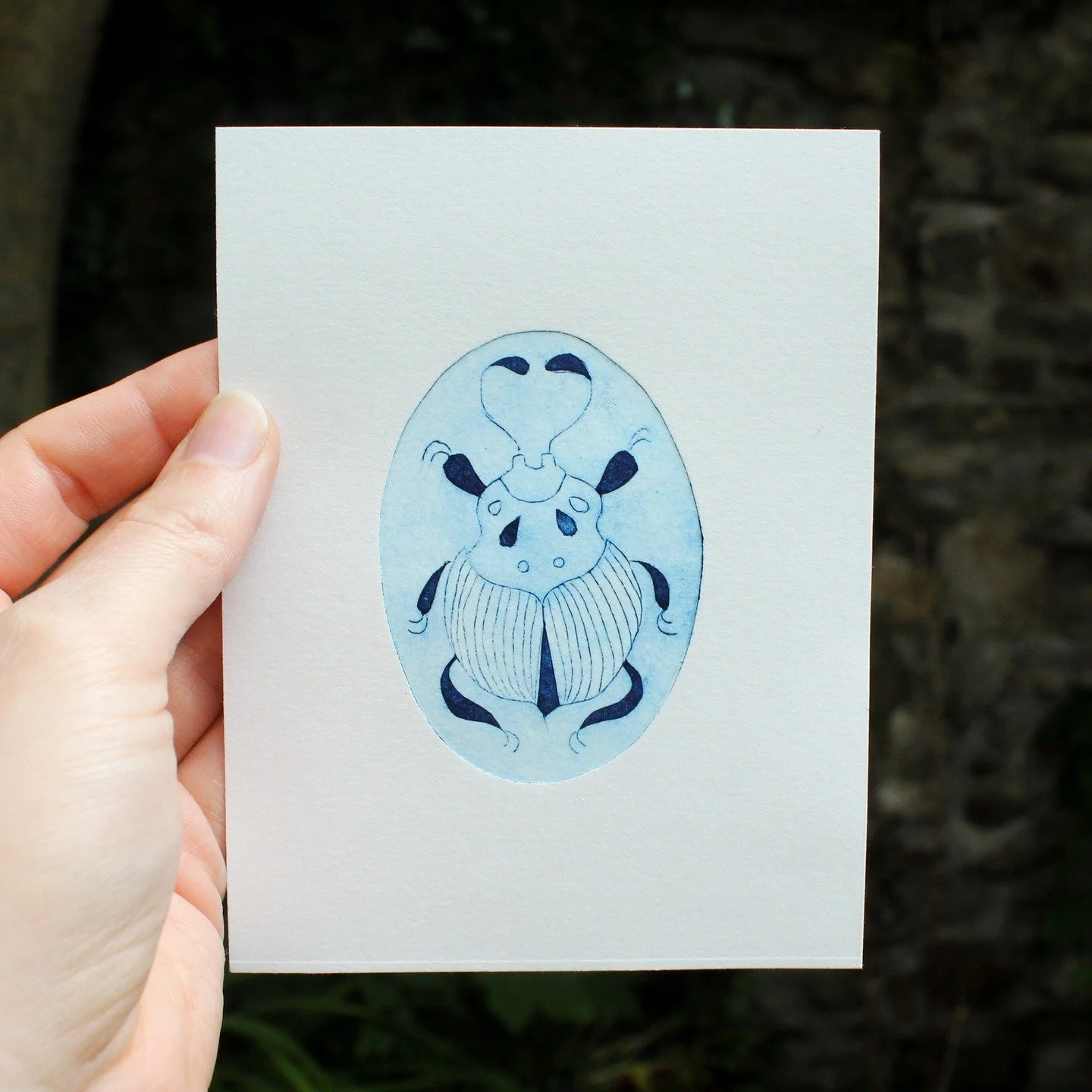 I thought I'll try out something new today and made this little drypoint etching of a beetle.
.
.
.
.
.
.
.
#printmaker #irishmade #irishprintmaker #peopleofprint #irishcrafts #handmadeinireland